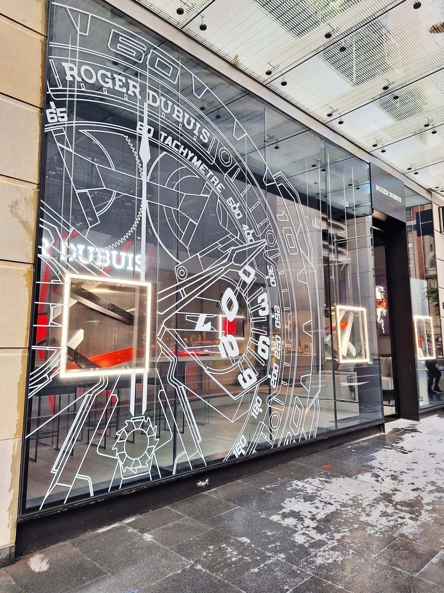 Roger Dubuis 2.JPG