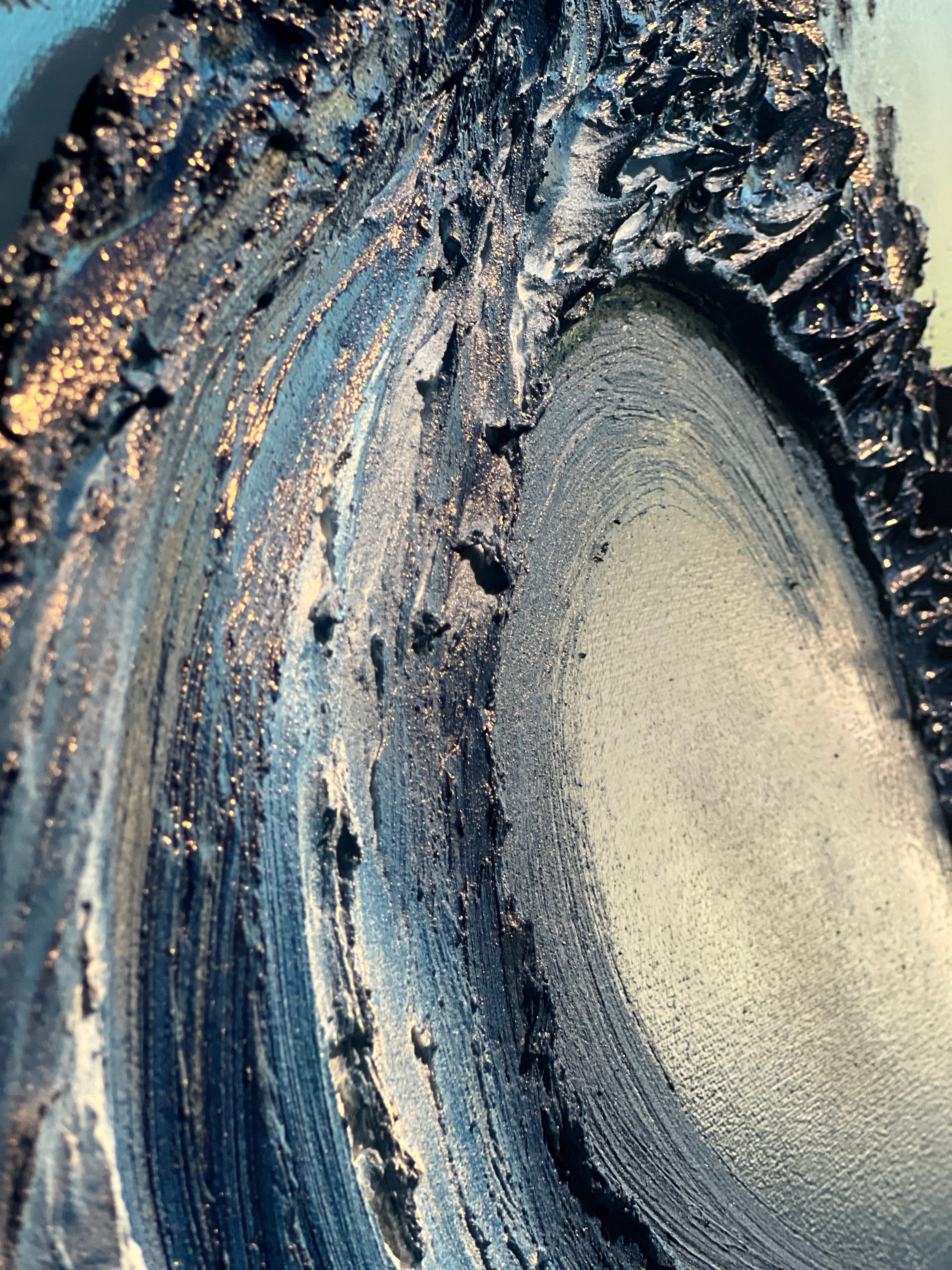 Undertow Momentum Arc Blue DETAIL2.jpeg