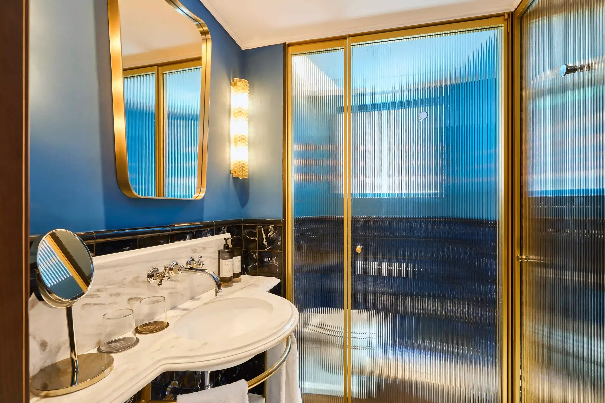 Copy-of-Boutique-Azul-Hotel-Espana-Ocean-Drive_05-scaled (1).webp