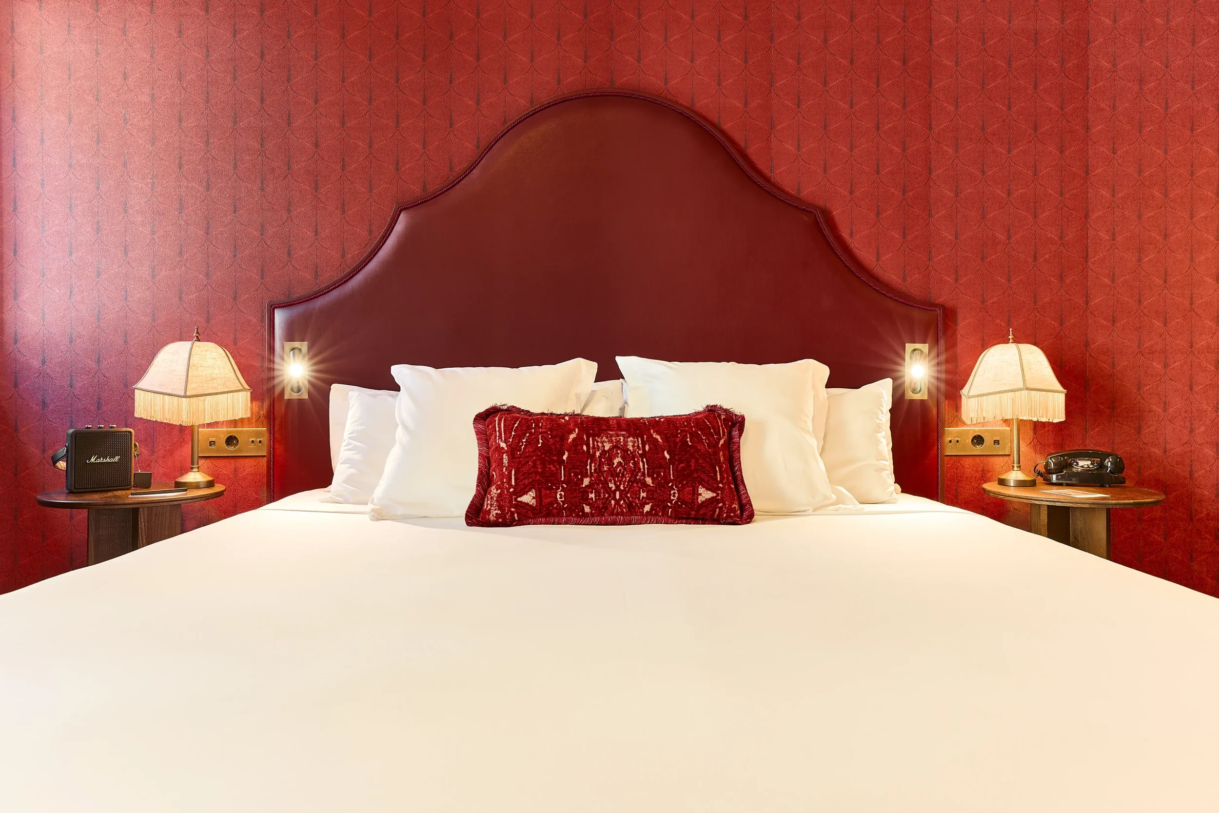 Copy-of-Deluxe-Balcony-Roja-Hotel-Espana-Ocean-Drive_03_result-scaled.webp