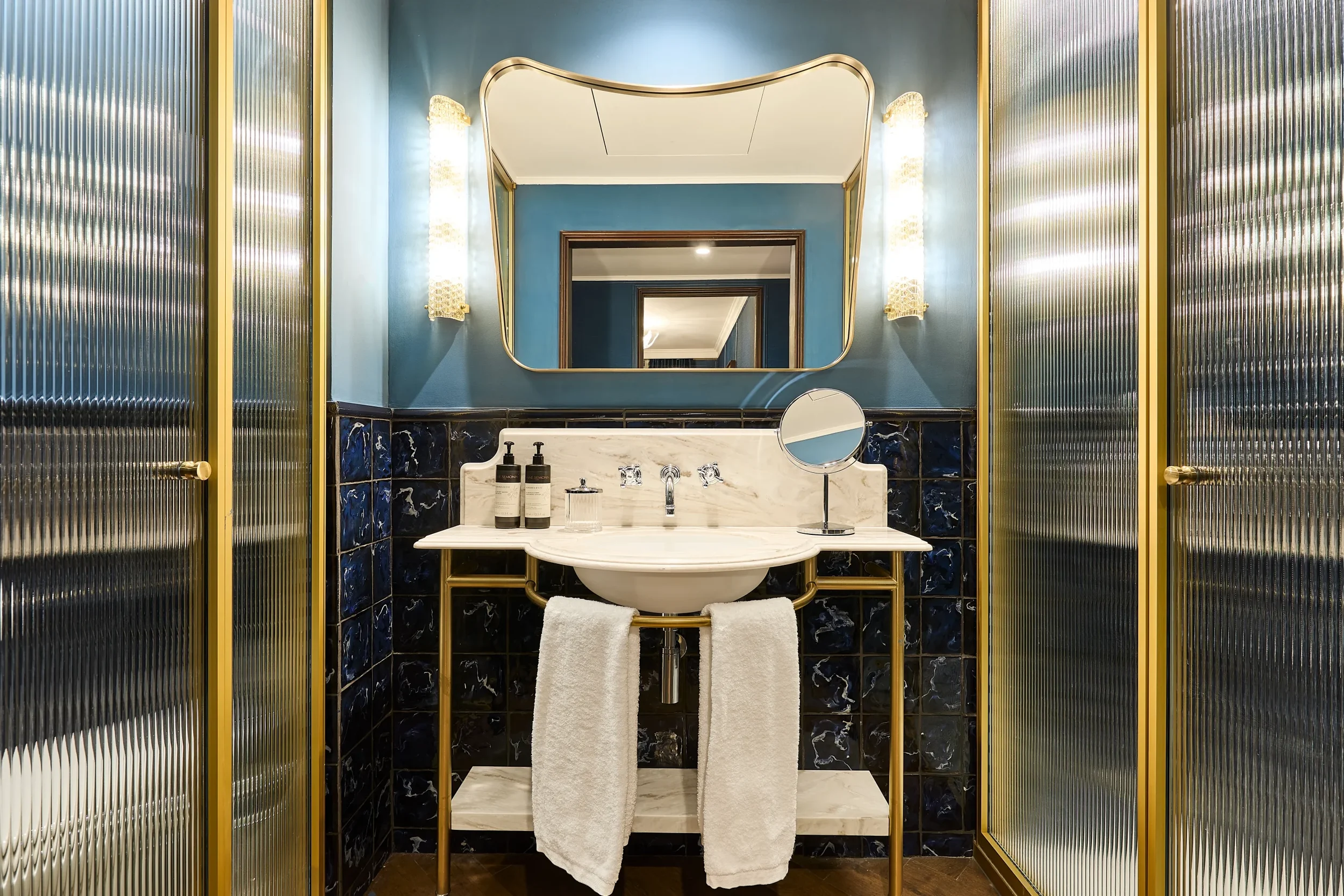 Copy-of-Deluxe-Balcony-Azul-Hotel-Espana-Ocean-Drive_05_result-scaled.webp