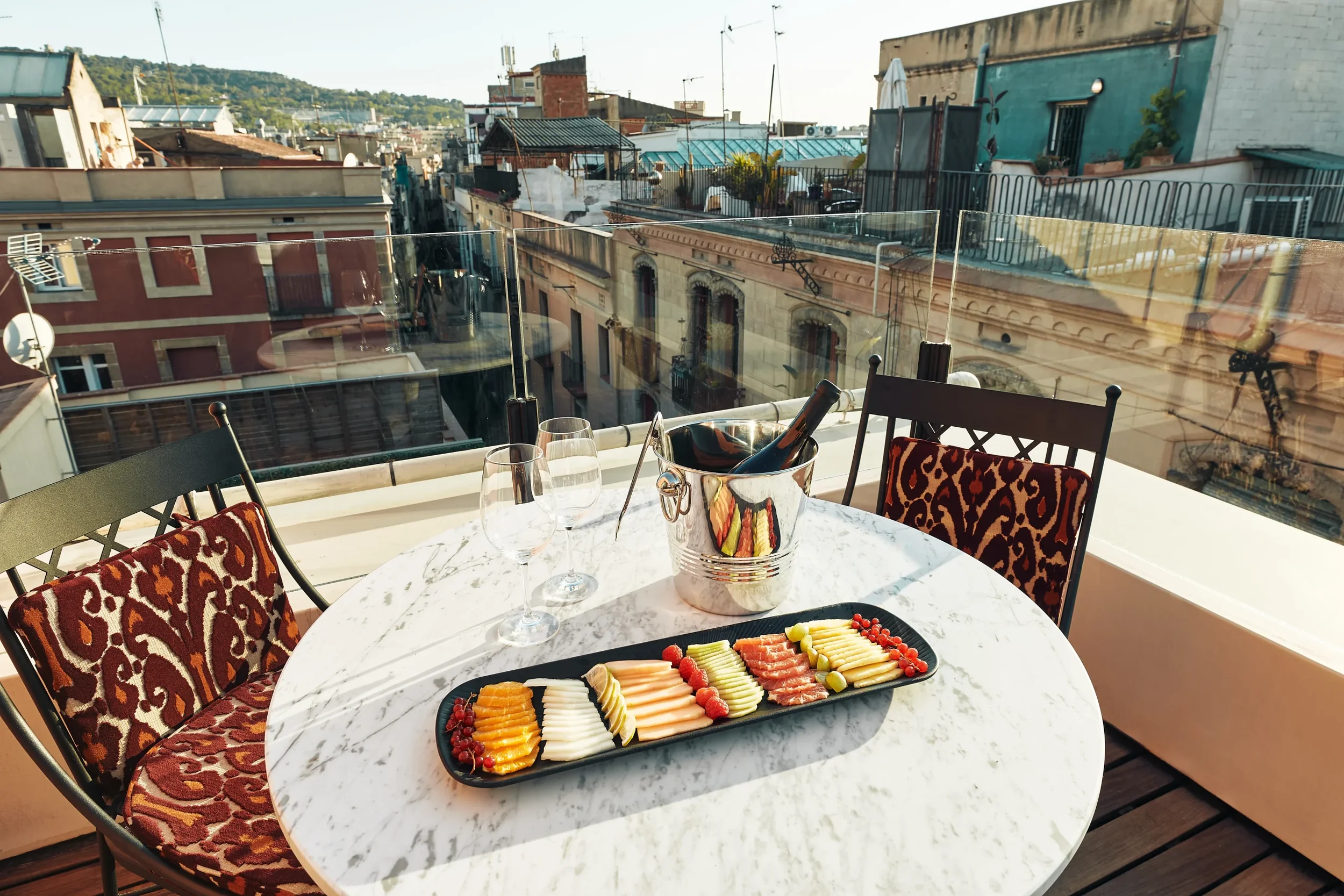 Copy-of-Deluxe-Terrace-Hotel-Espana-Ocean-Drive_07_result-scaled.webp