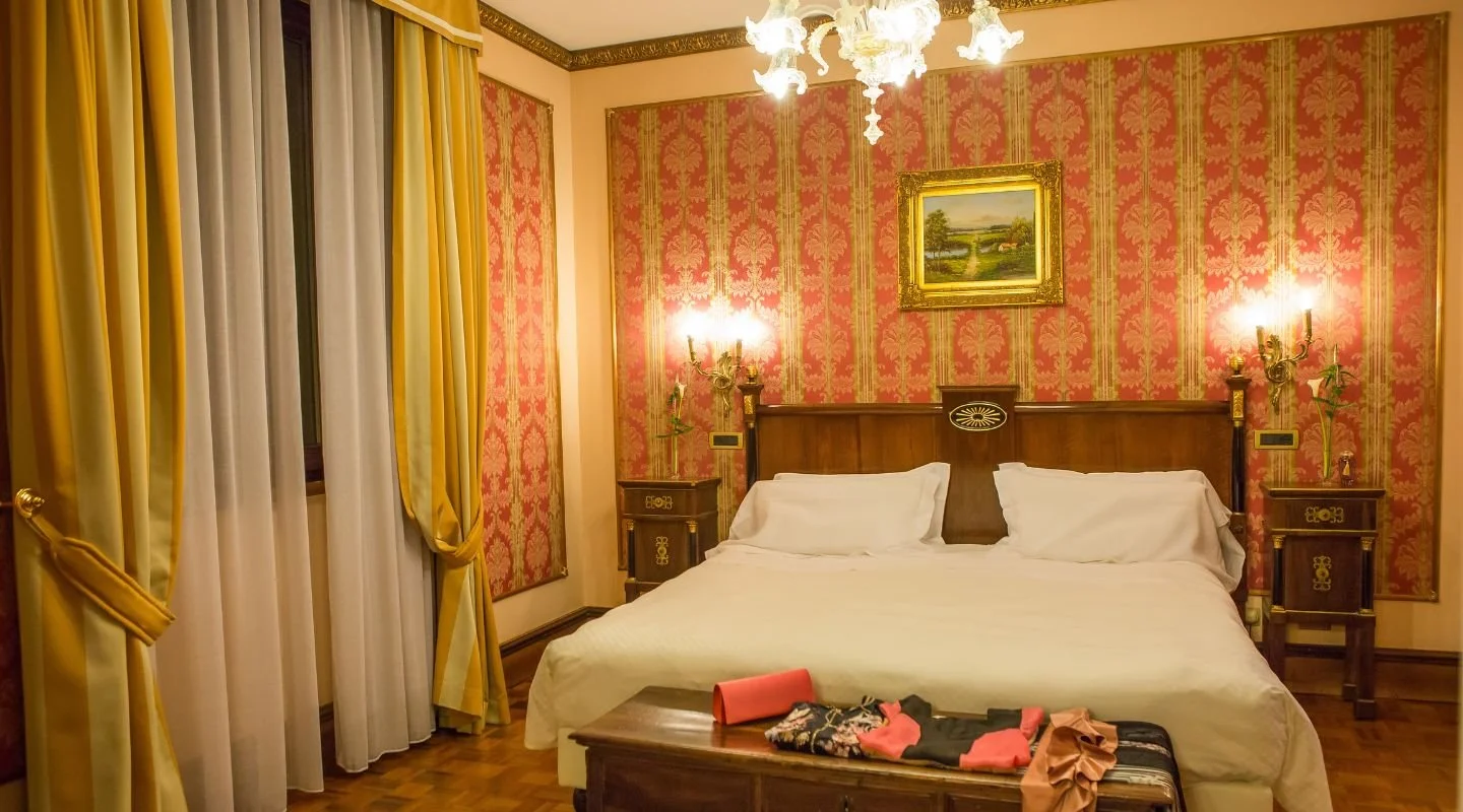 DHT_JuniorSuite_slideshow_3.jpg