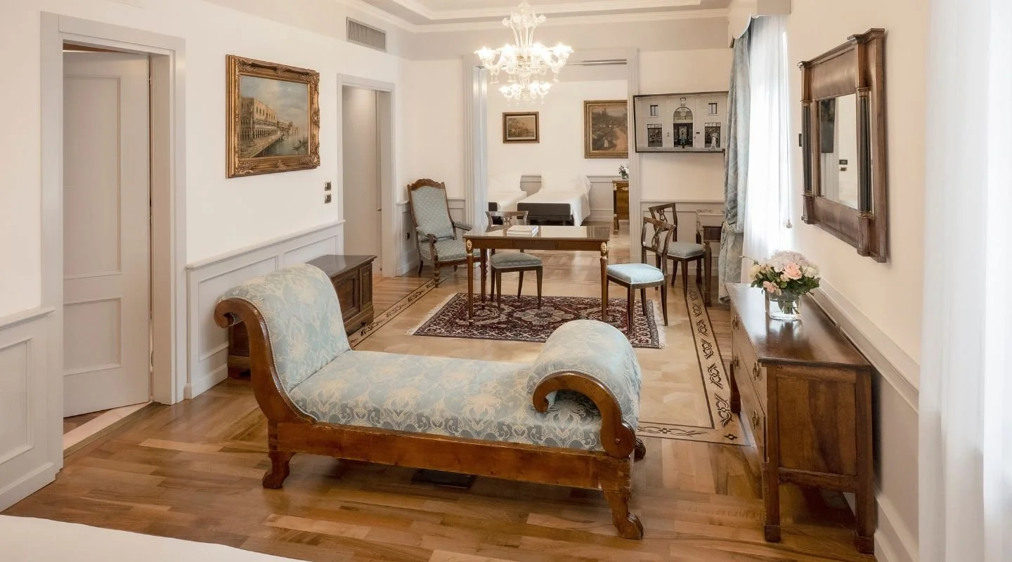 DHT_PresidentialSuiteSAnastasia_slideshow_4.jpg