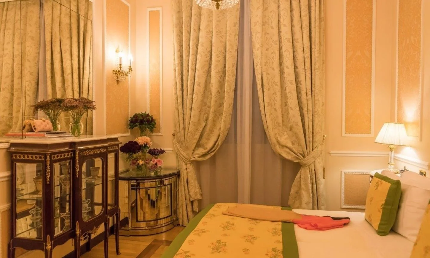 BEFI_FamilyRoom_gallery_5.jpg