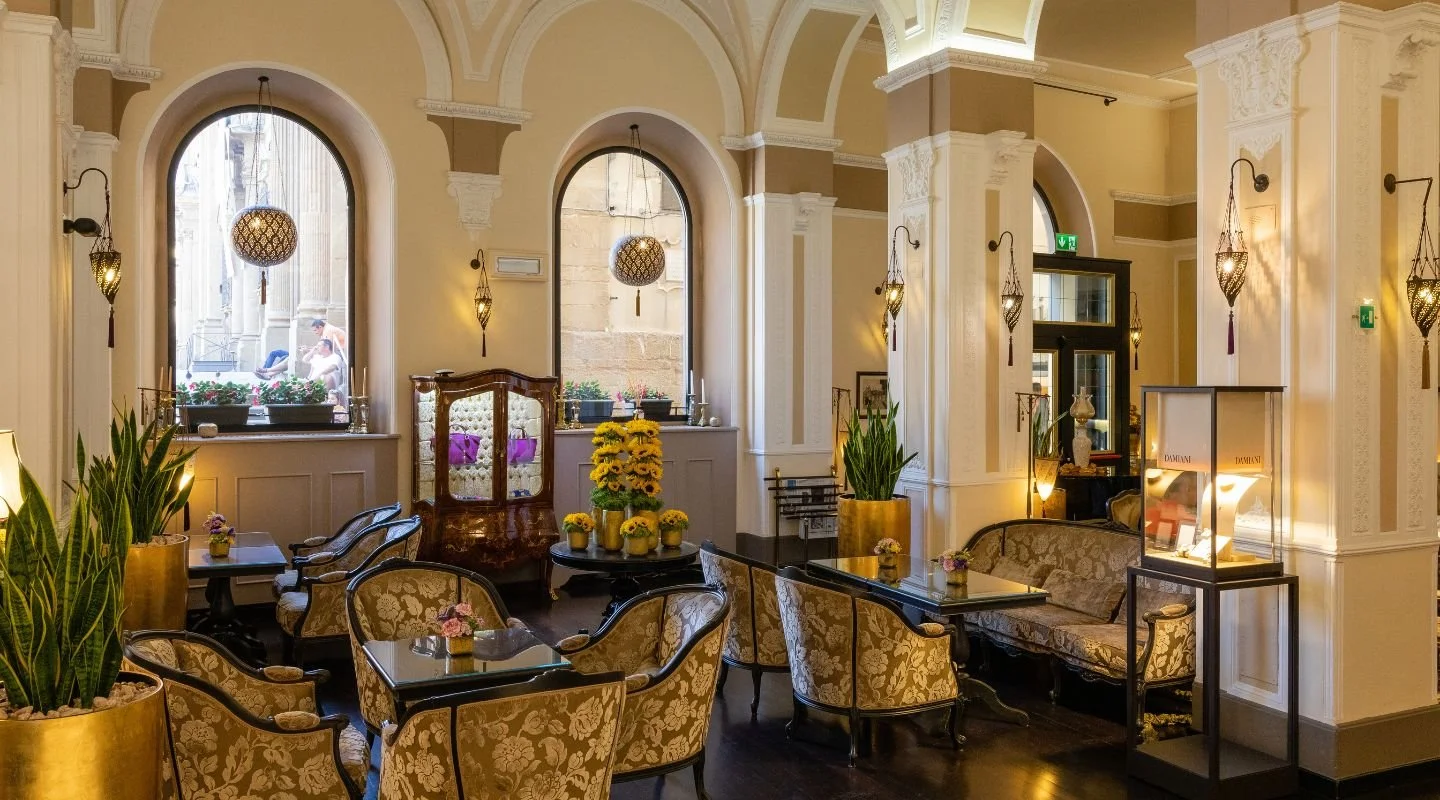 BEFI_LoungeBar_gallery_3.jpg