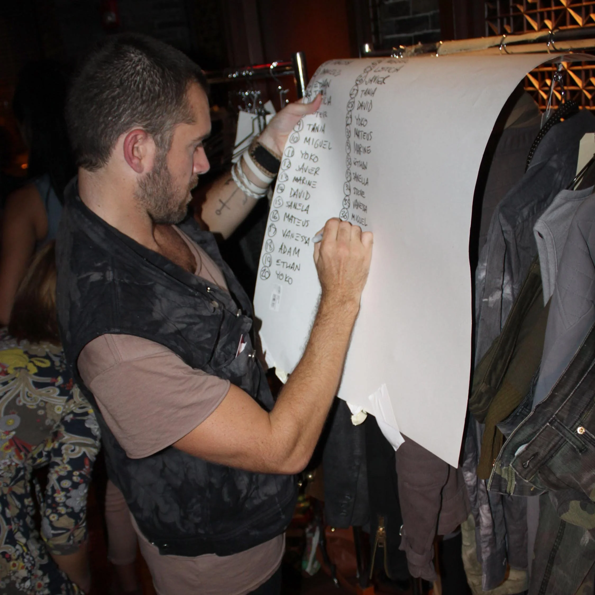 fashion-backstage.jpg