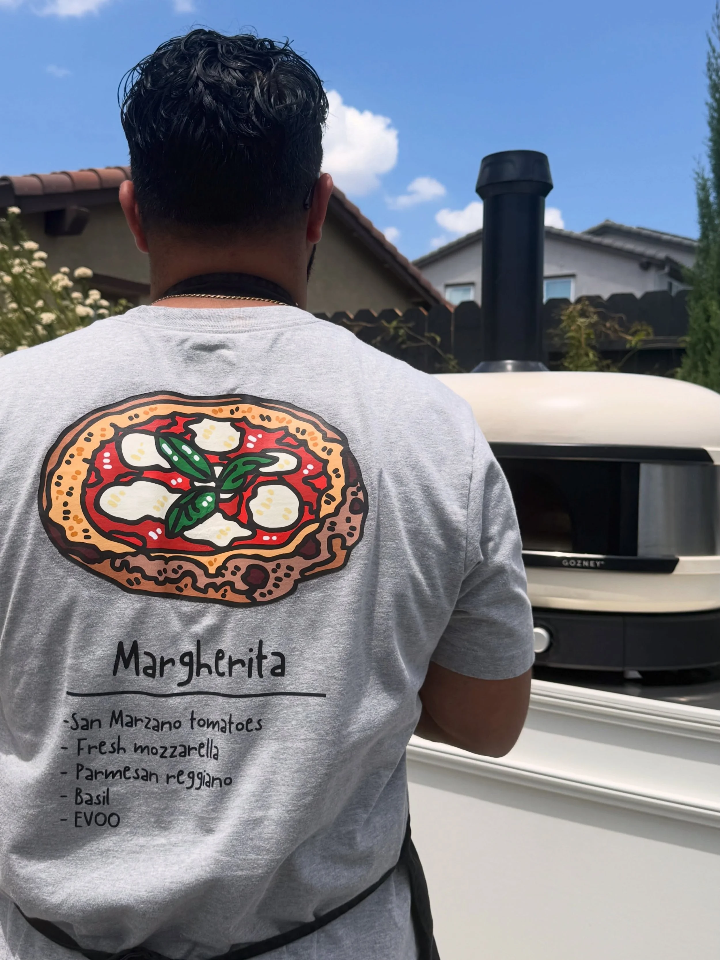 Less is more 🍅 
We import all but the fresh mozz from Italy (DOP certified). Quality matters!