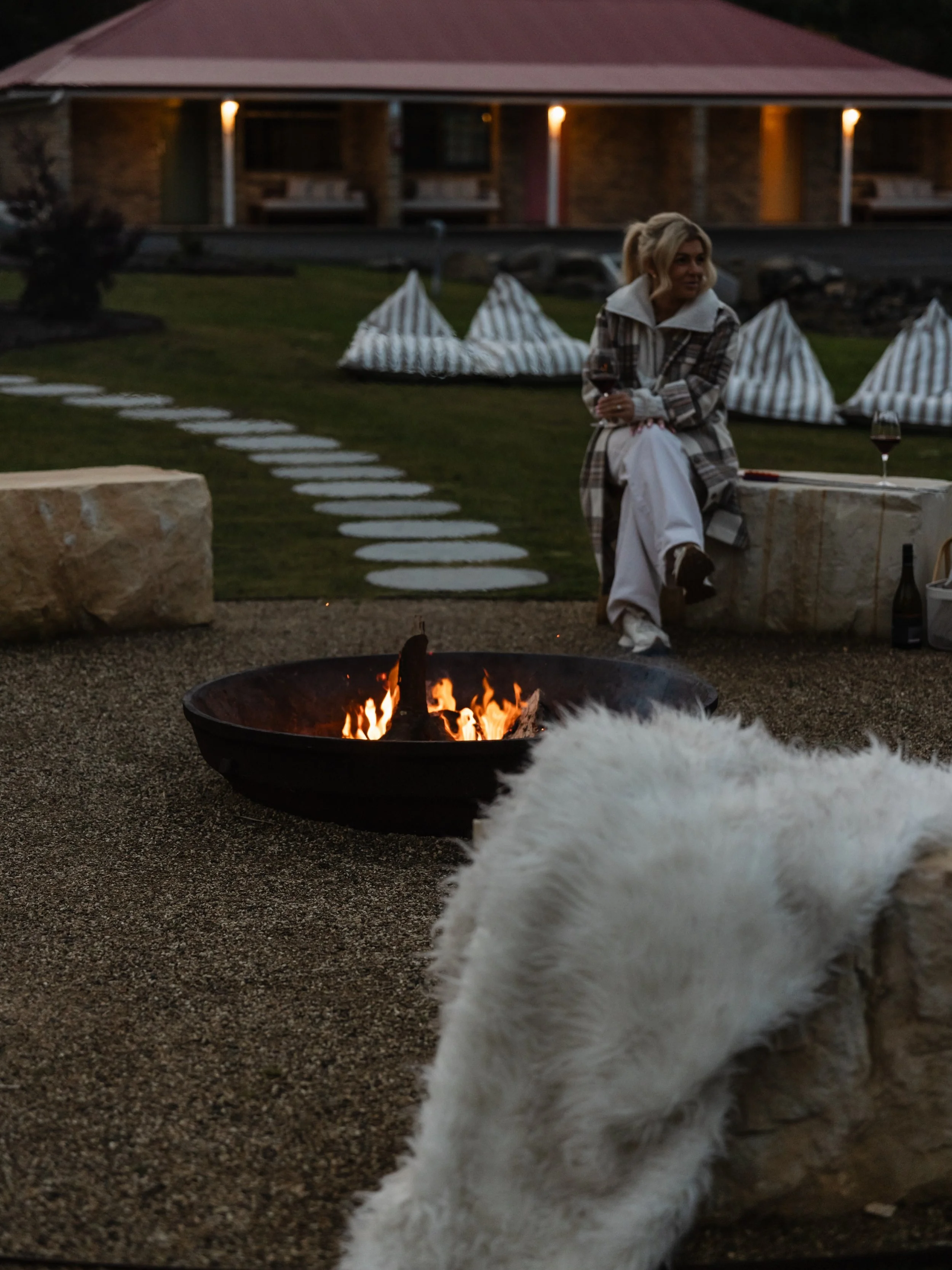 The last week of winter calls for evenings around the fire. 🔥 

Our guests are loving the new outdoor fire pit, and we have a feeling it&rsquo;ll be a favourite gathering spot in every season. 

#amadiyaportarthurvillas #portarthurtasmania #tasmanpe