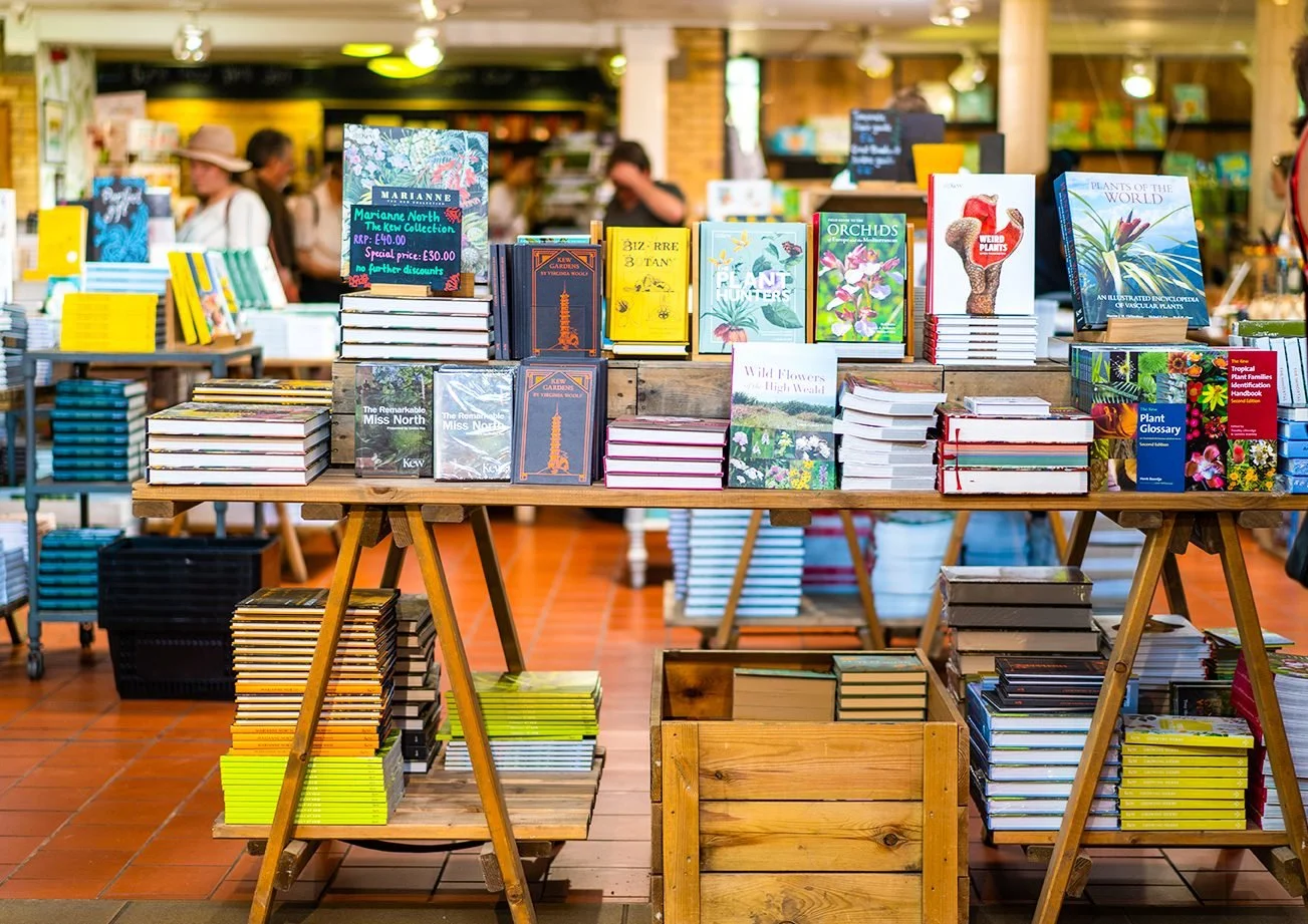 Guiding Authors Through the Book Design Process