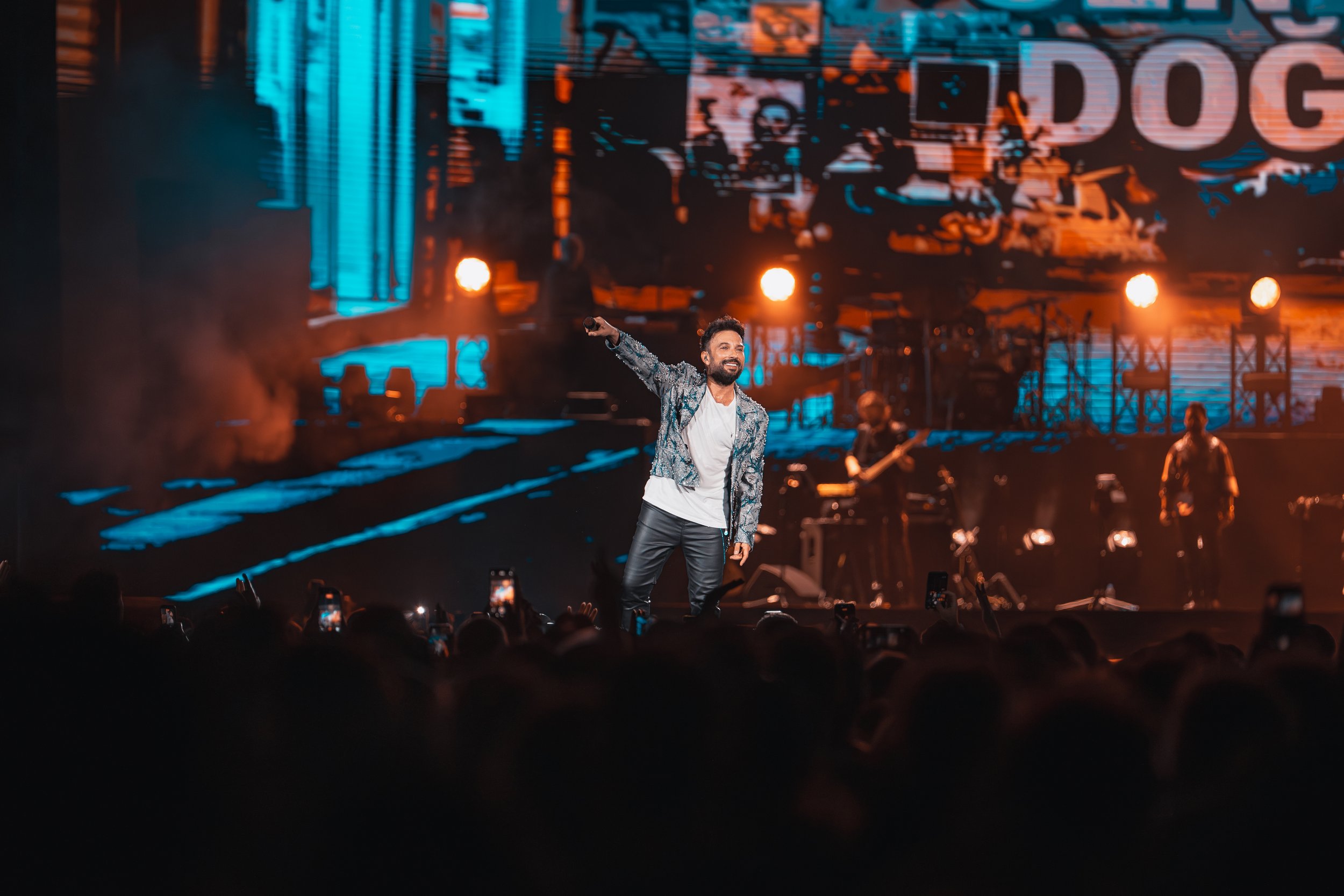 MST03276-BMORE-Tarkan.jpg