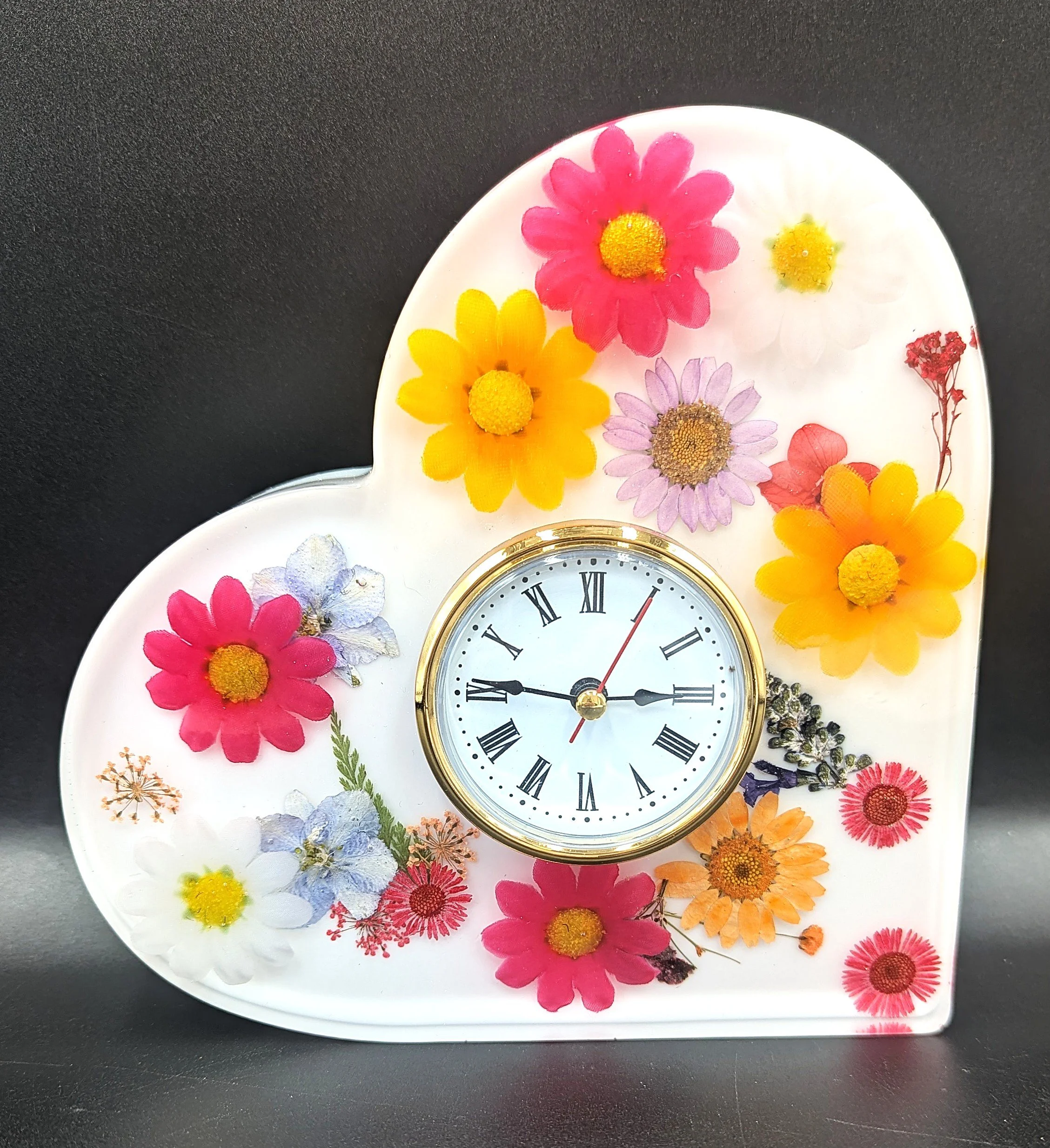 Heart and Flowers Resin Clock