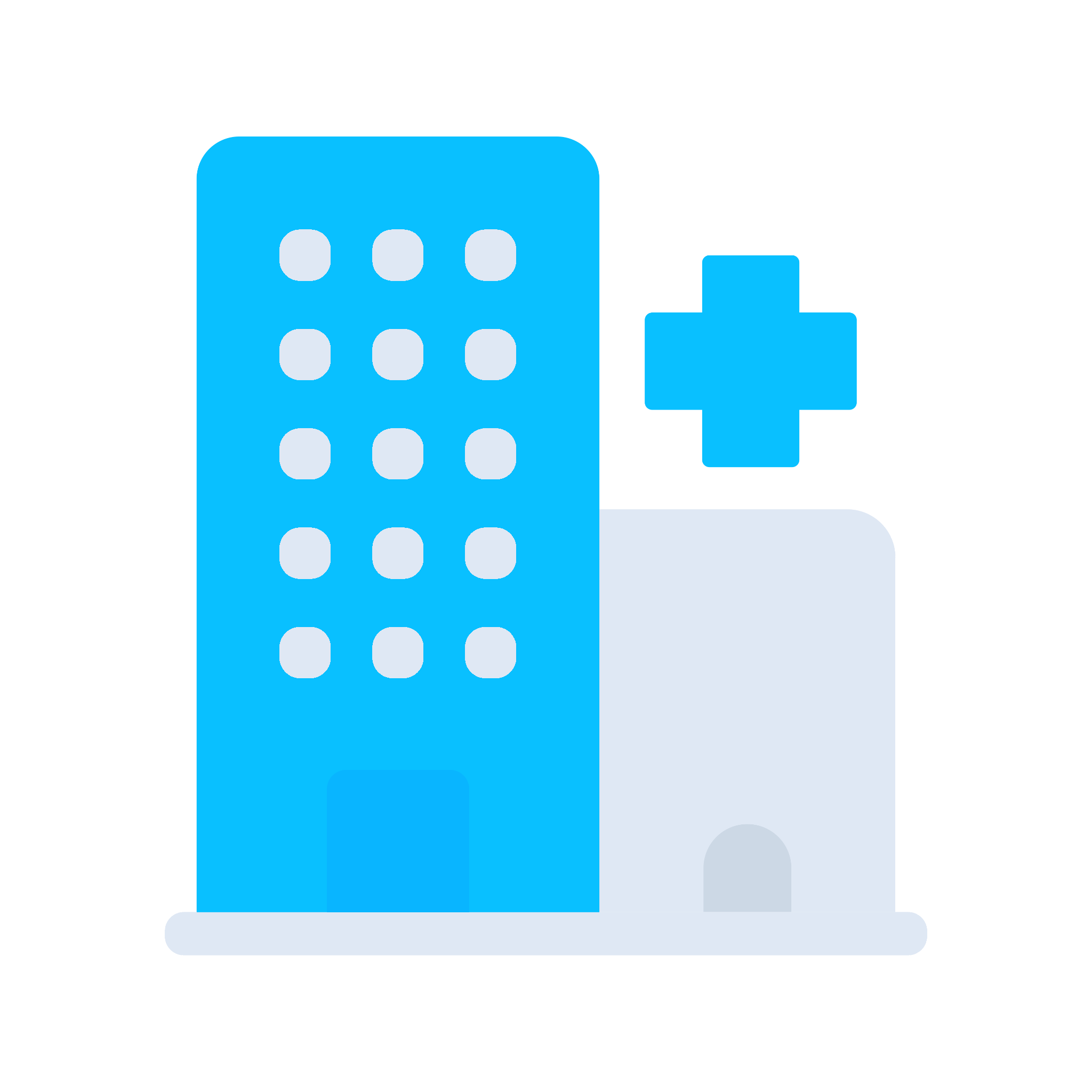 Ein Krankenhausgebäude mit blauer und grauer Fassade und einem blauen Kreuz über dem Eingang.