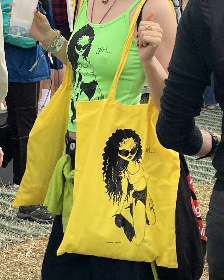charli tote 02.jpg