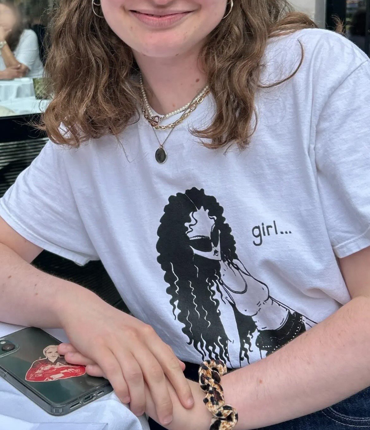 charli tee coline.jpg