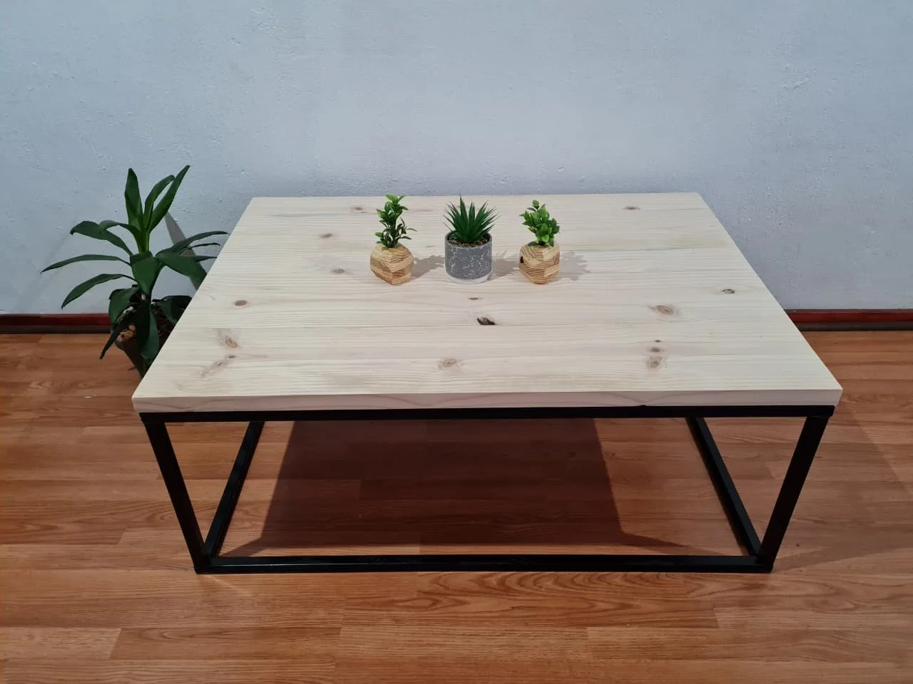 Rectangular coffee table, pine with black metal legs as a sturdy frame