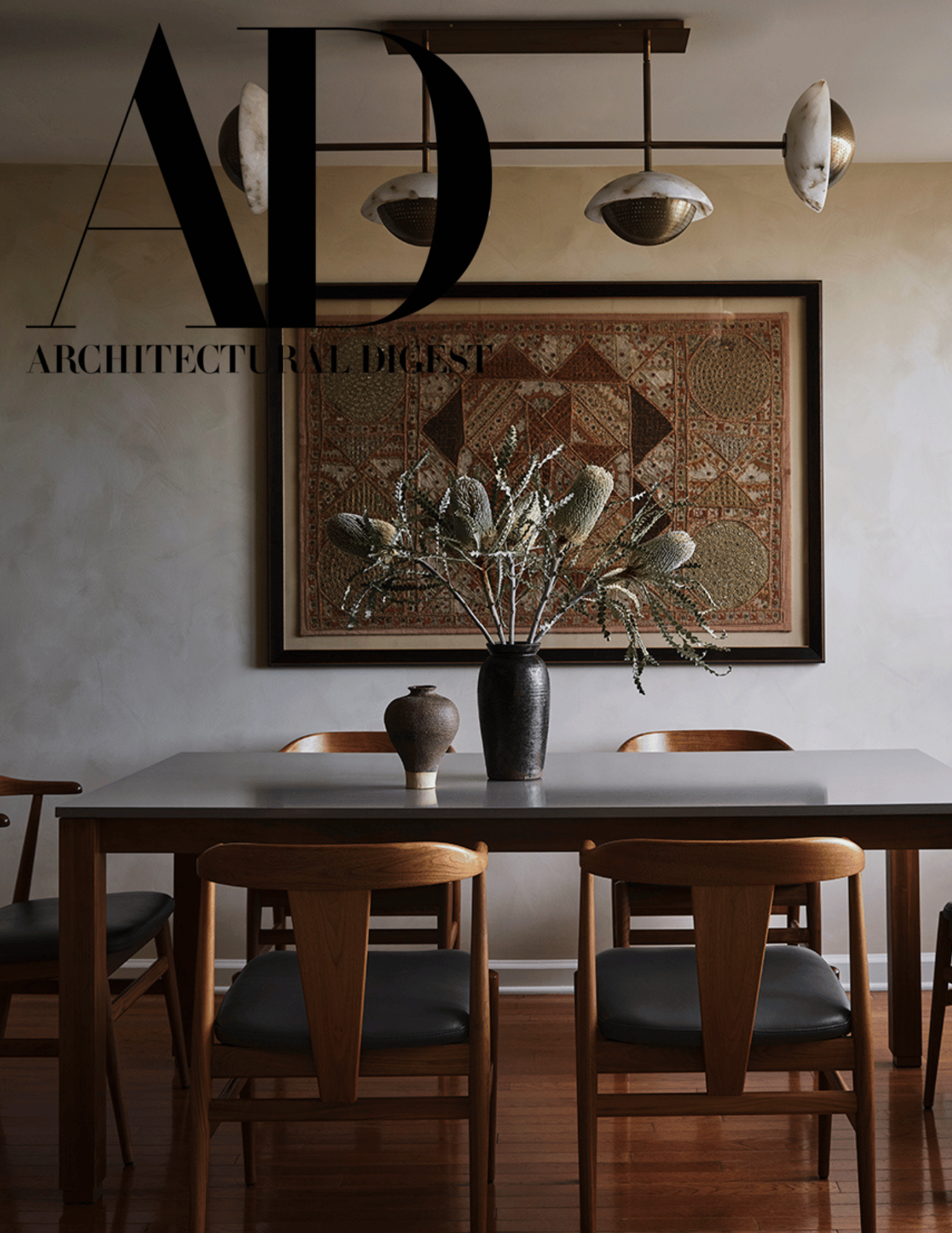 AD + AD Poland | Interior Design Vanessa Katzen Design | Photography by Frank Frances

A home thoughtfully designed for relaxation and everyday living

Architectural Digest Poland featured this sophisticated New York residence designed by Vanessa Kat