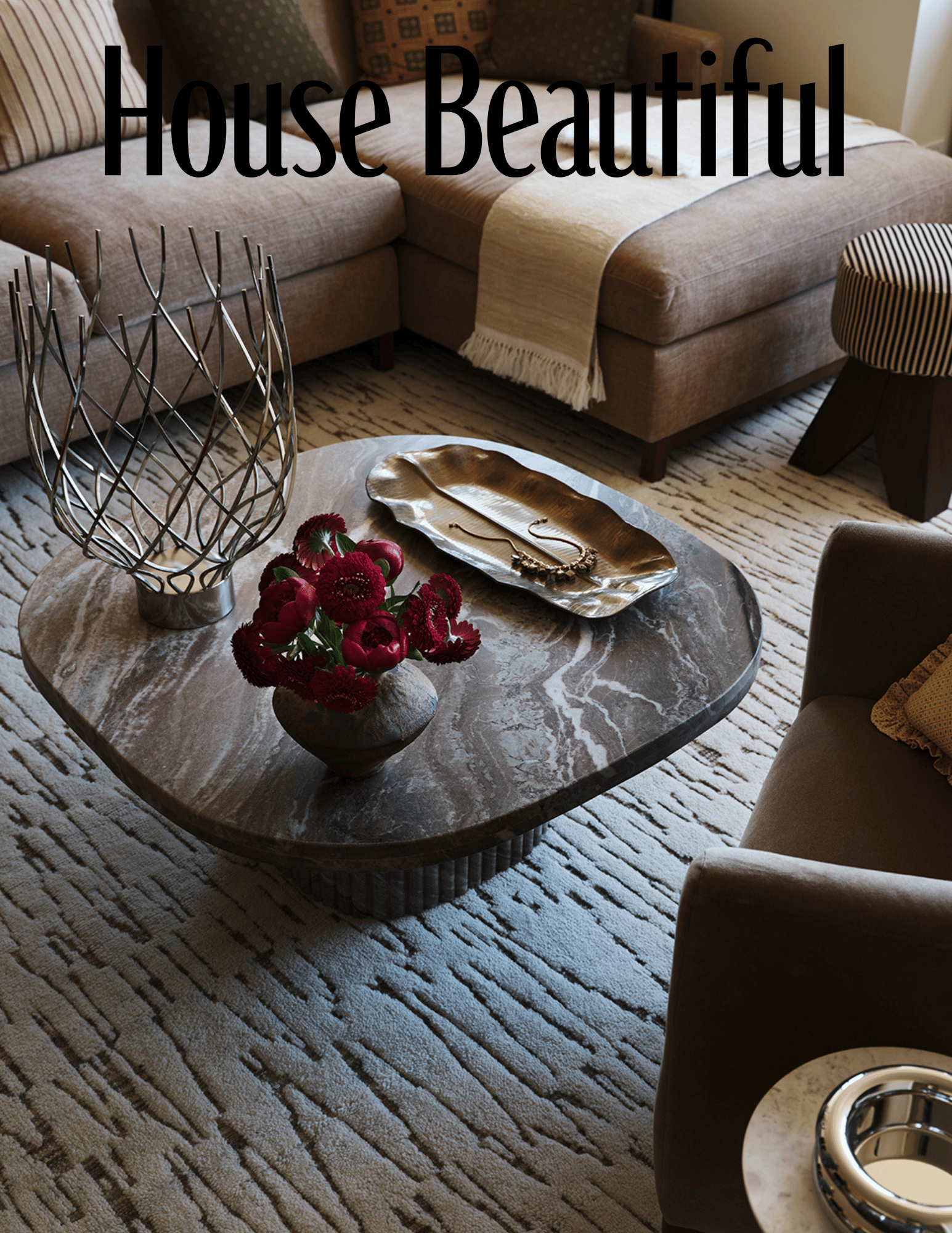 House Beautiful | Interior Design Vanessa Katzen Design | Photography by Frank Frances | Residence Rachna Shah, KCD CEO

12 Designer-Approved Features That Make Your Living Room Look "Timeless"
A living area with longevity will always be beautiful.

