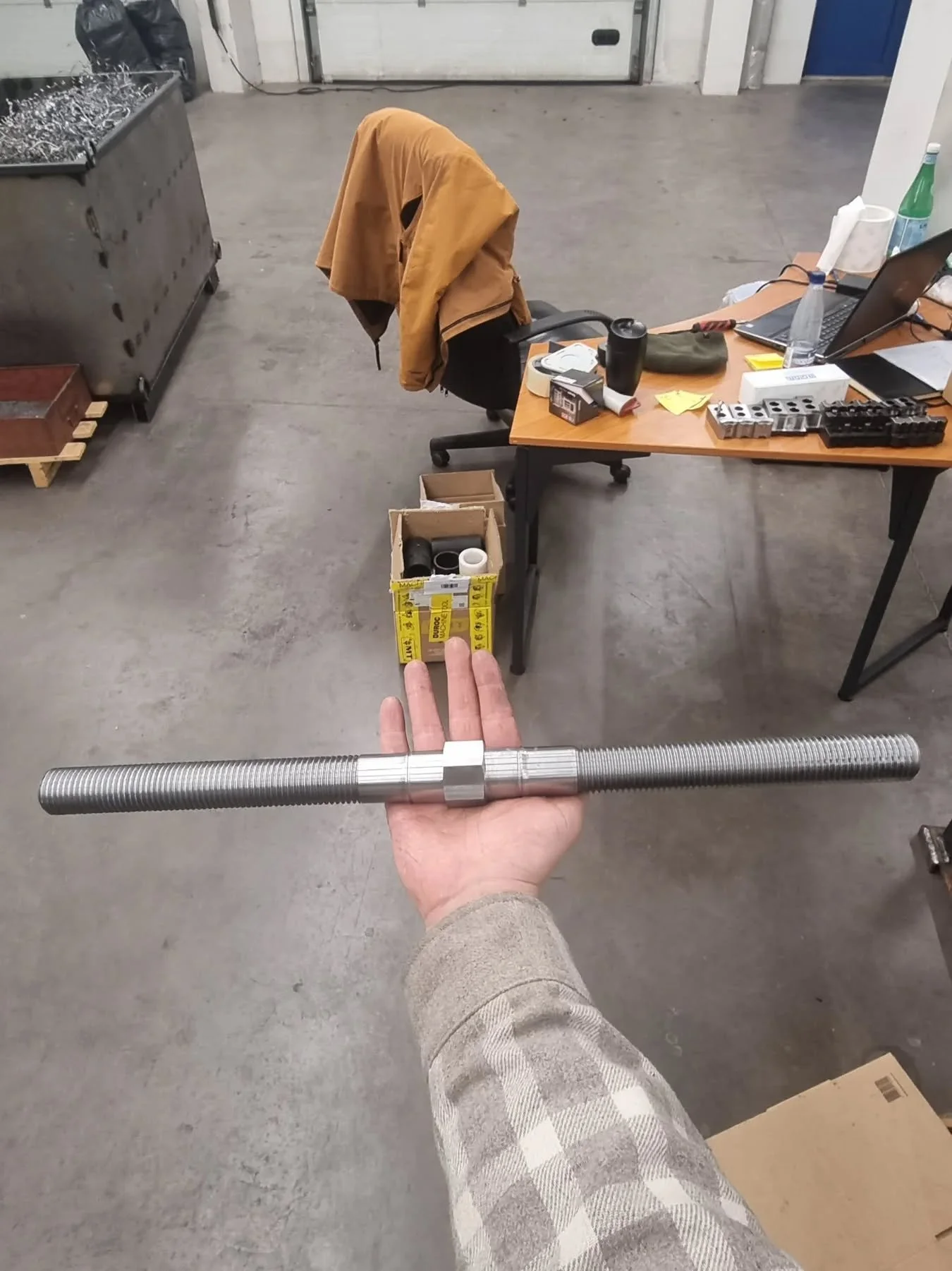 Had to reach out hand for that part. M30 left and right thread