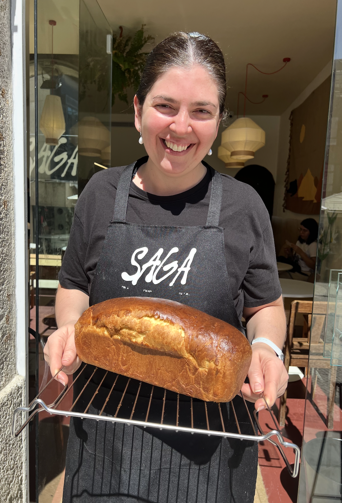 Chef da SAGA com pão brioche caseiro.