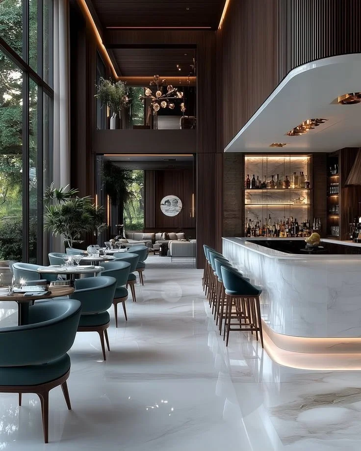 HOSPITALITY & LEISURE
