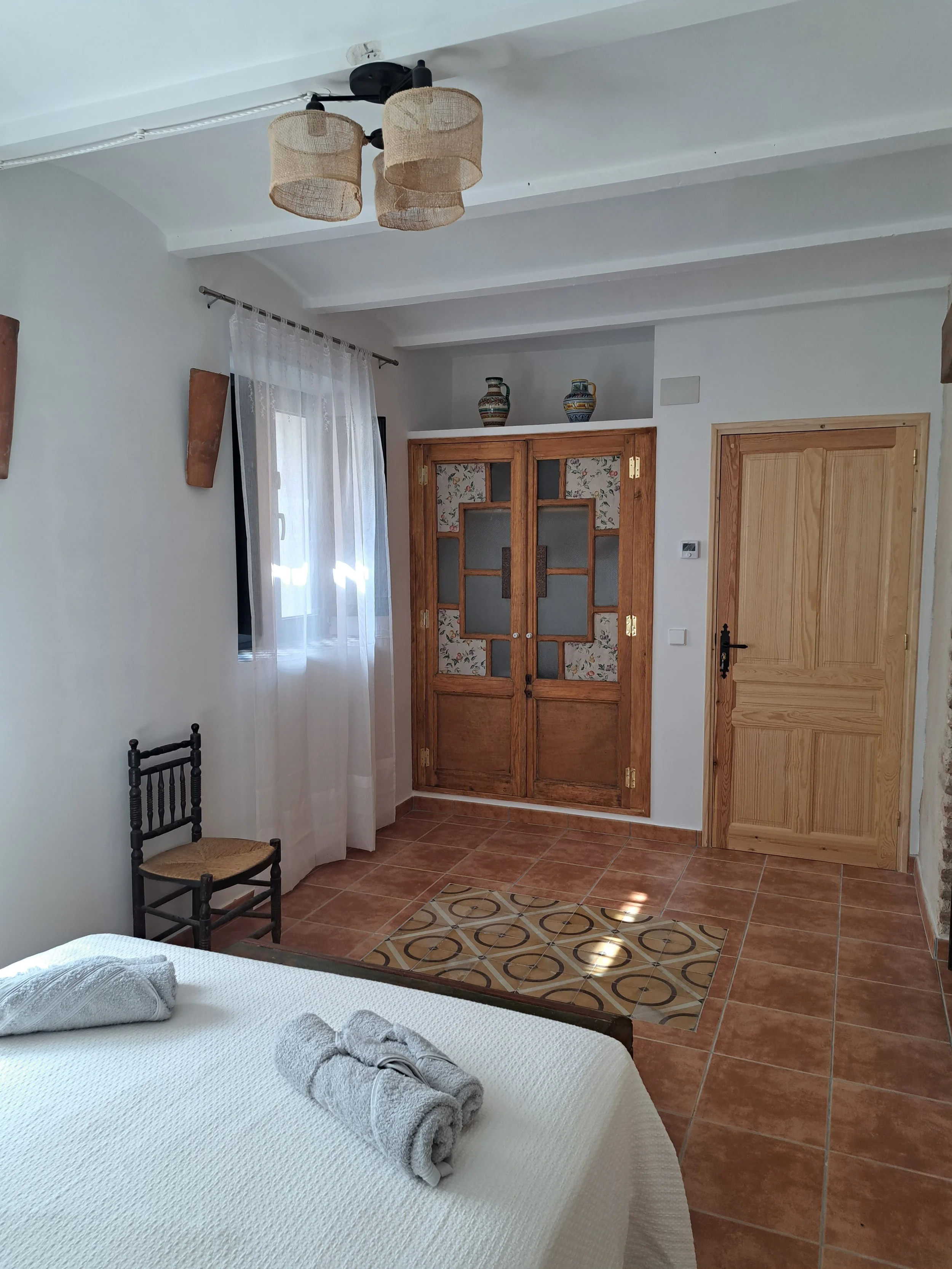 Habitación adaptada para personas con movilidad reducida cerca de Madrid