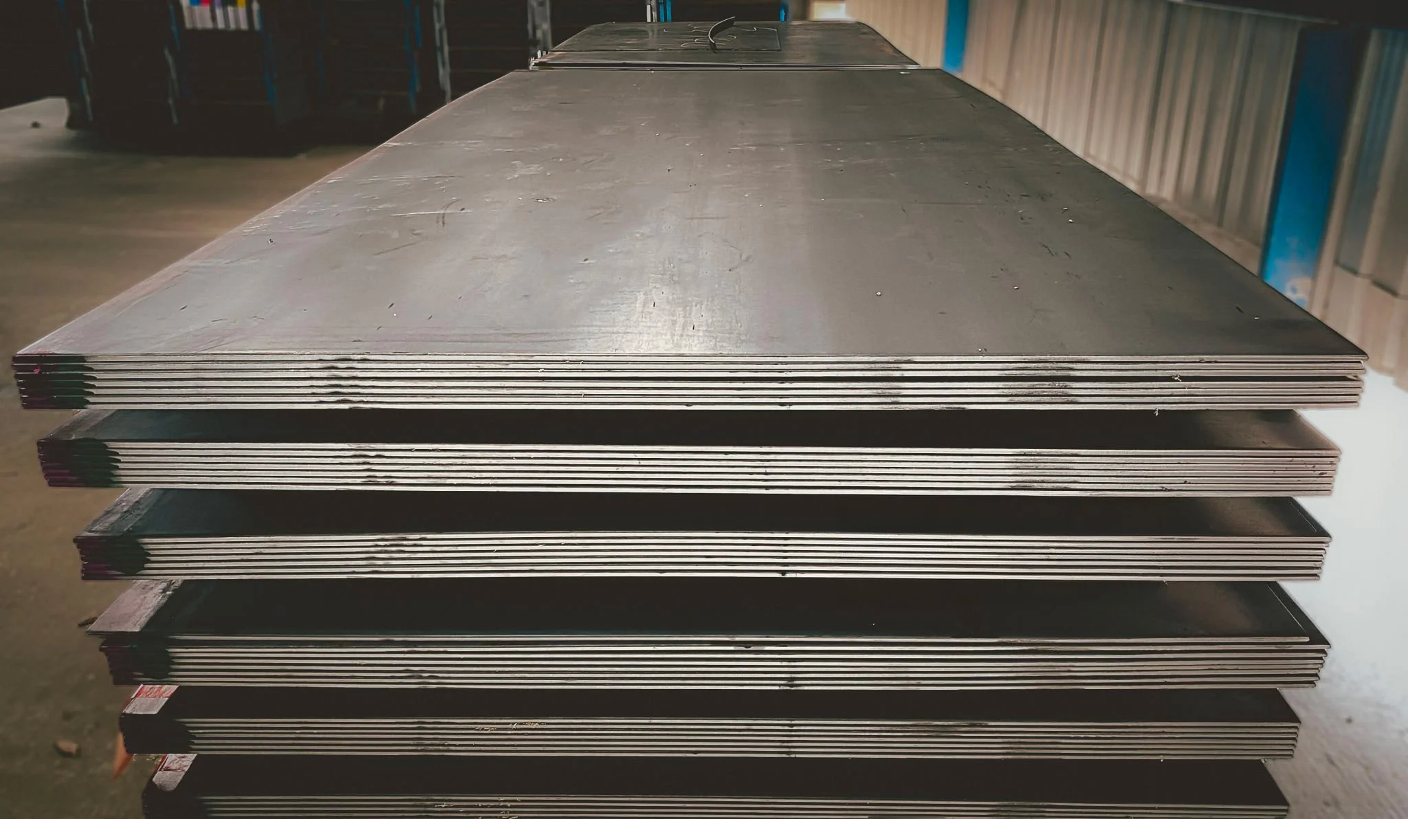   PLATE WORK  
Heavy and light plate fabrication for frames, housings, supports and general engineering structures. 

