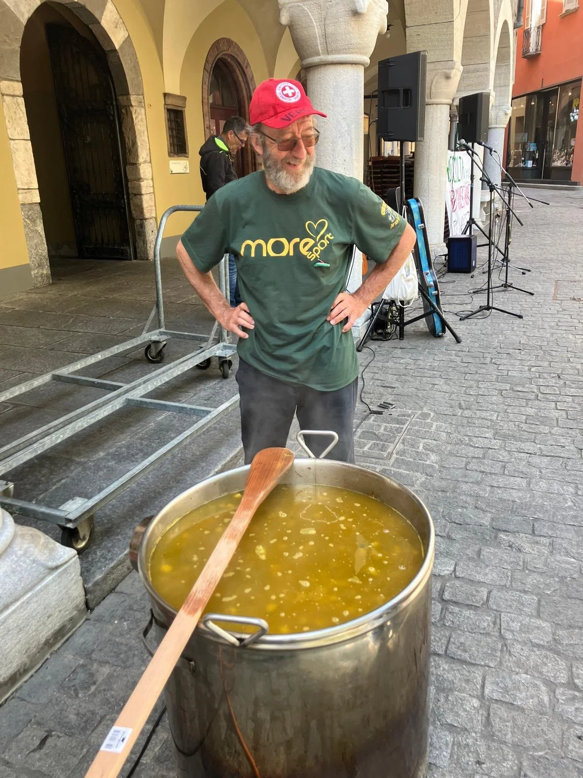 02 - Camminata 3 maggio.jpg