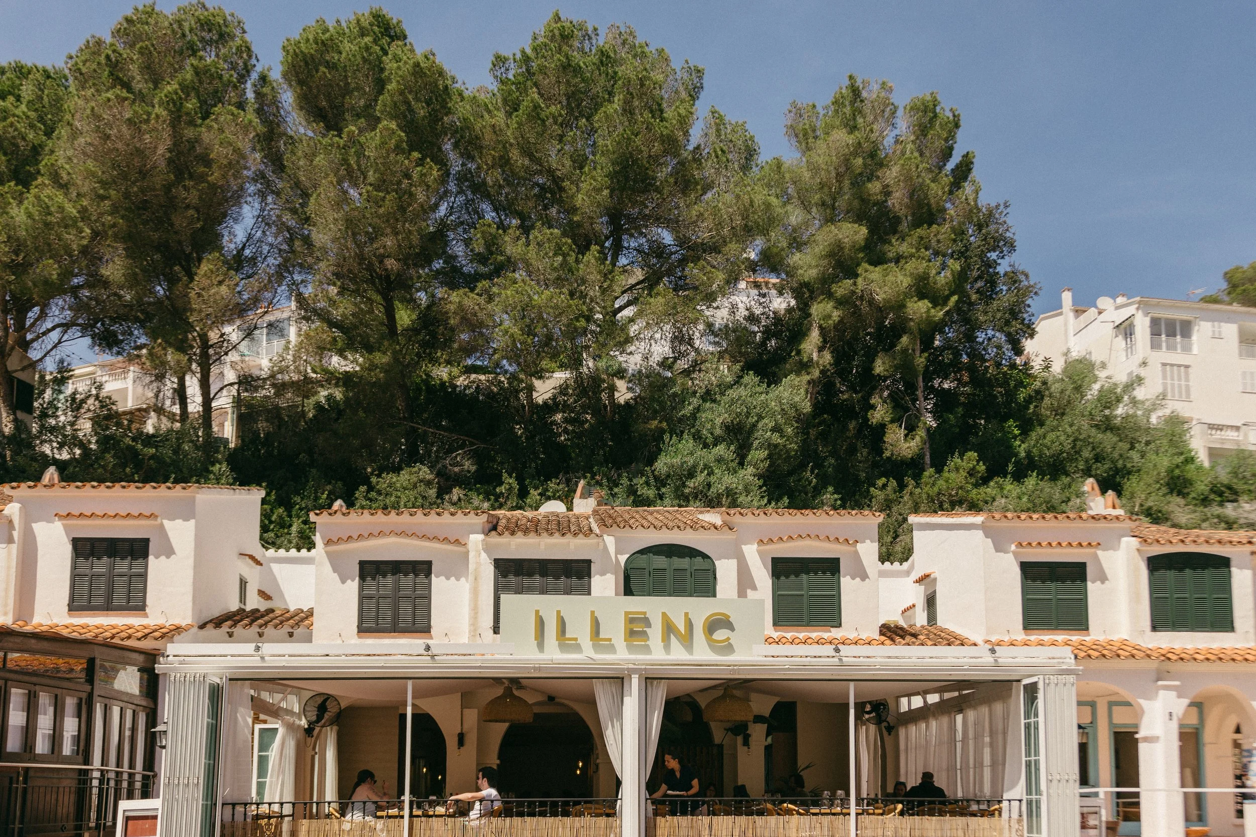 ILLENC_129.jpg