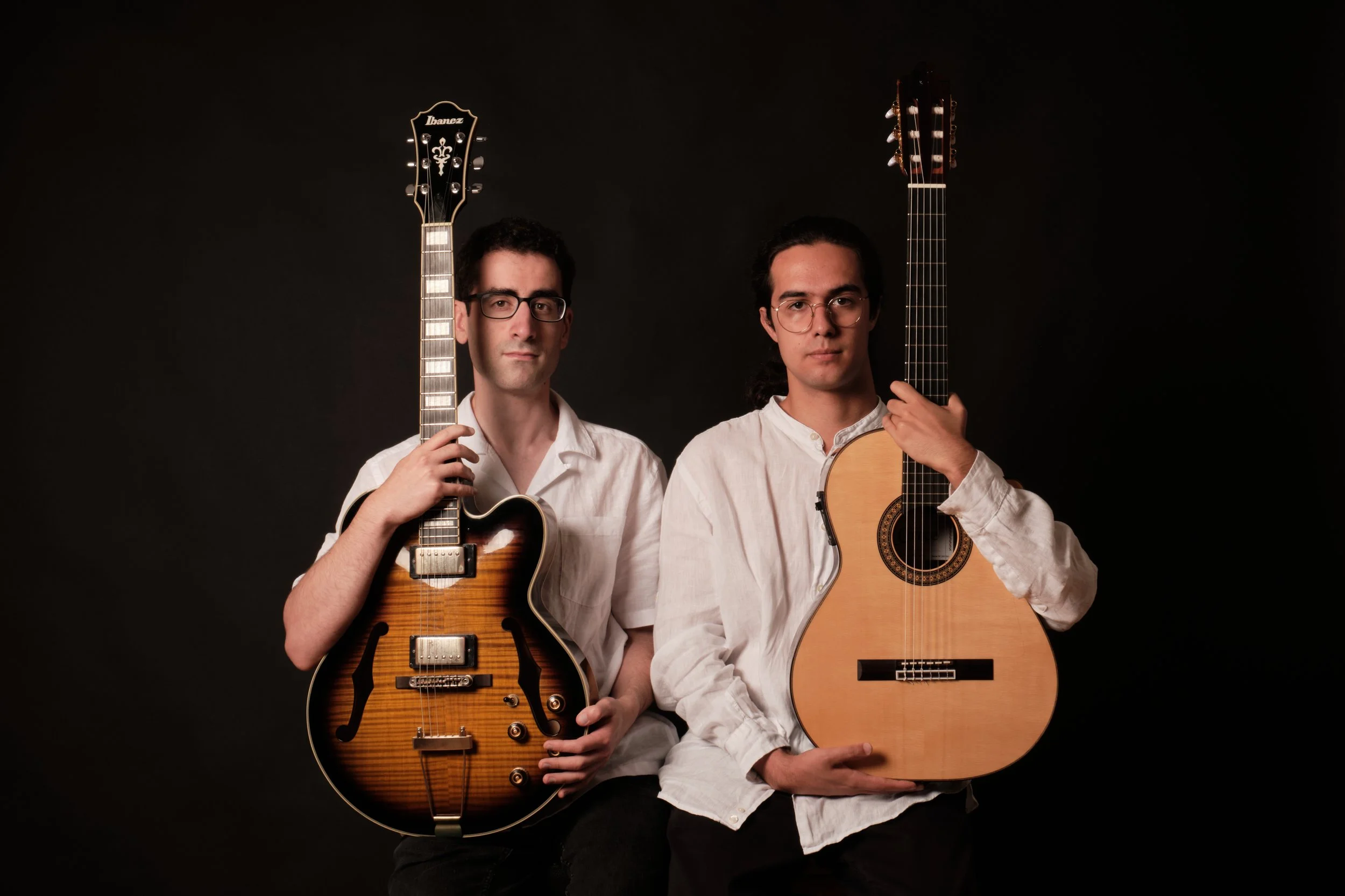SECONDO SET - arrivo alle 21:15 - inizio alle 21:30