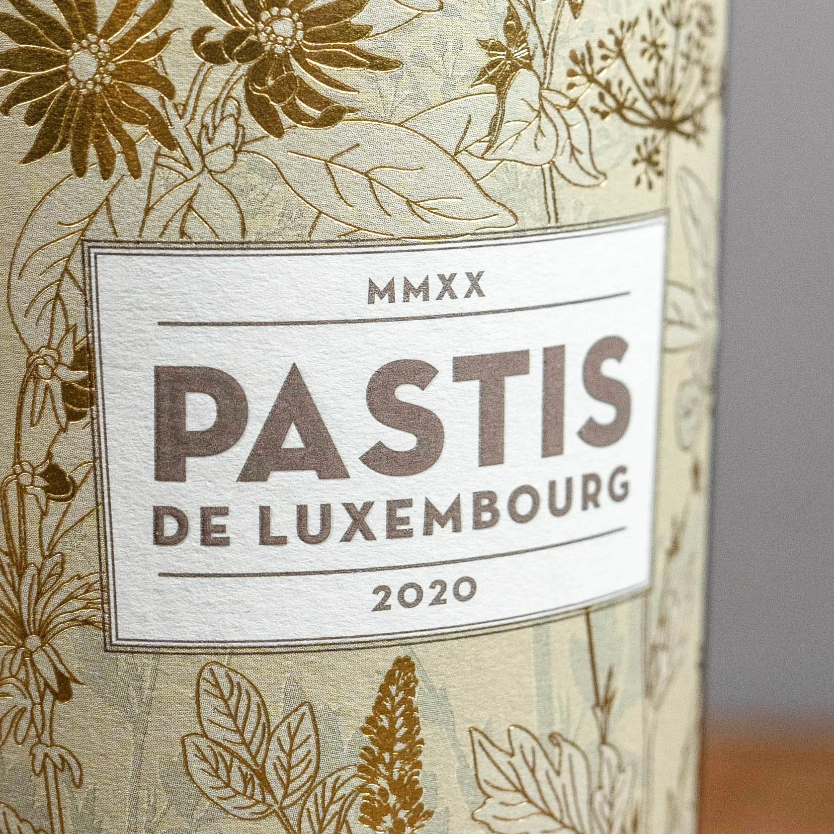 Pastis Close Up 4.jpg