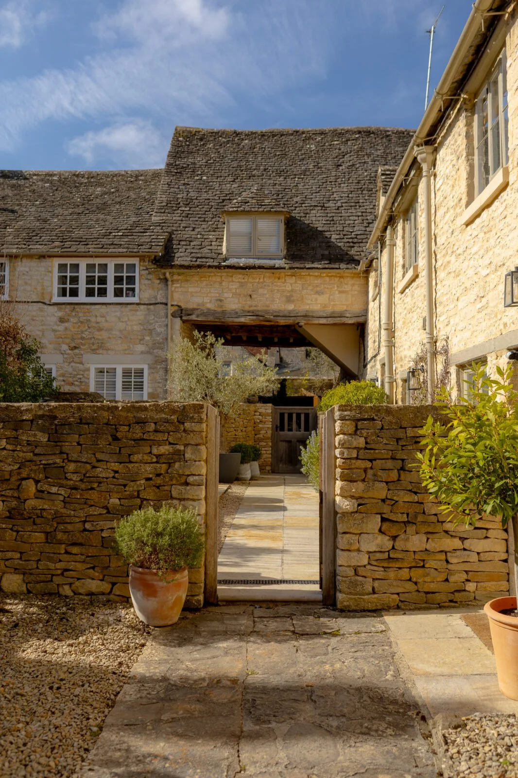 SS_Bear_Court_Cottage_029-1066x1600 (1).jpg