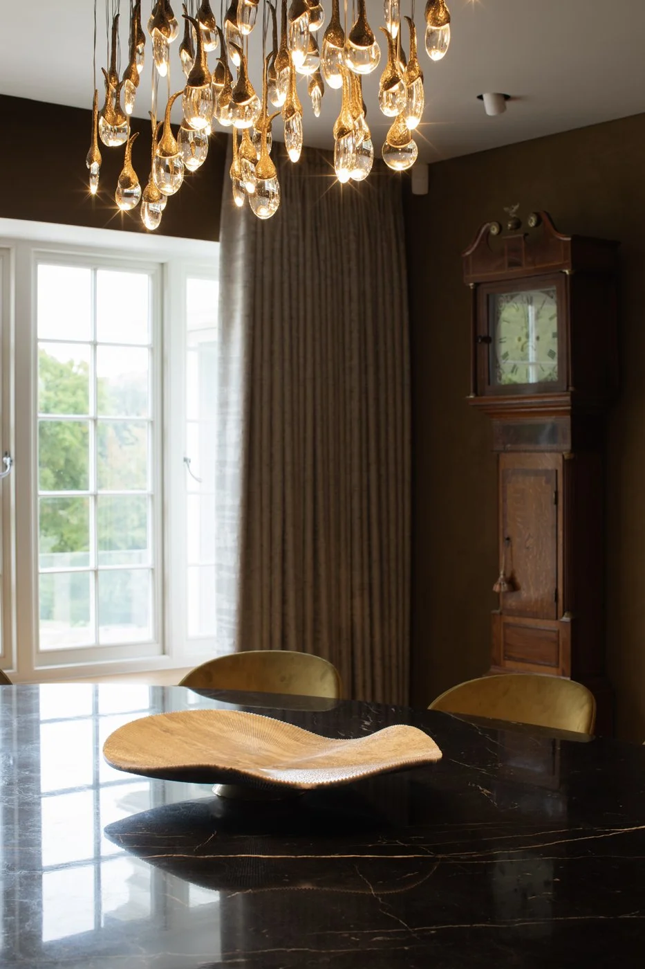 Luxury Dining Room Interior Design by KINDLY 12.jpg