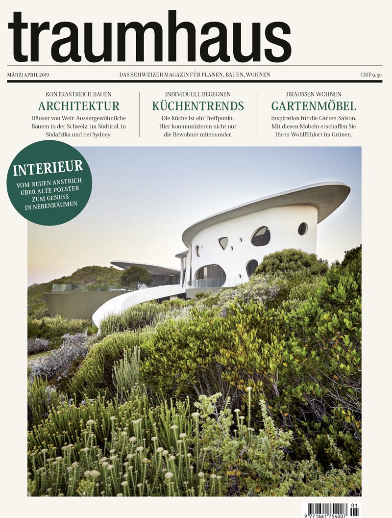 Reportage «Alte Möbel in neuem Glanz»  im Traumhaus Magazin über Simon Tobler und die Polsterei Saienbrücke in Urnäsch – traditionelle Restaurierung alter Polstermöbel im Appenzellerland.