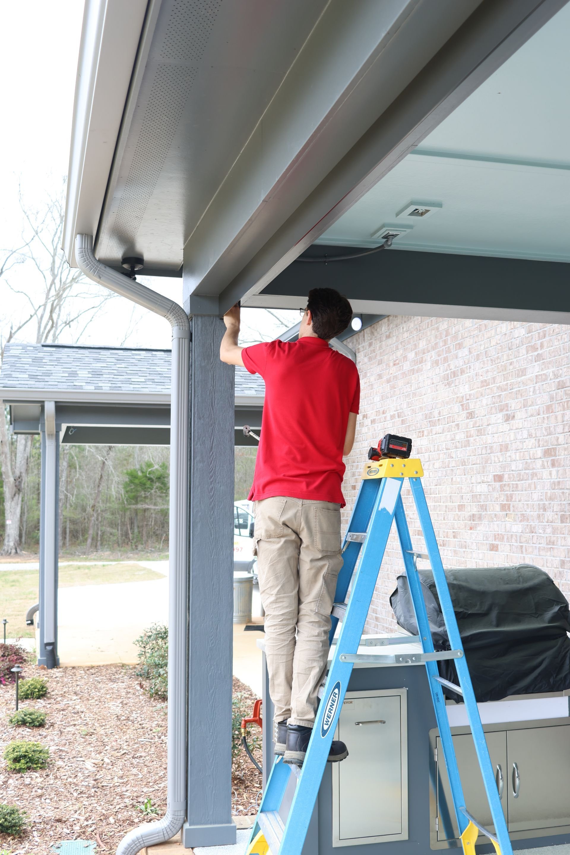 What to Expect: The Commercial Window Treatment Process in Huntsville