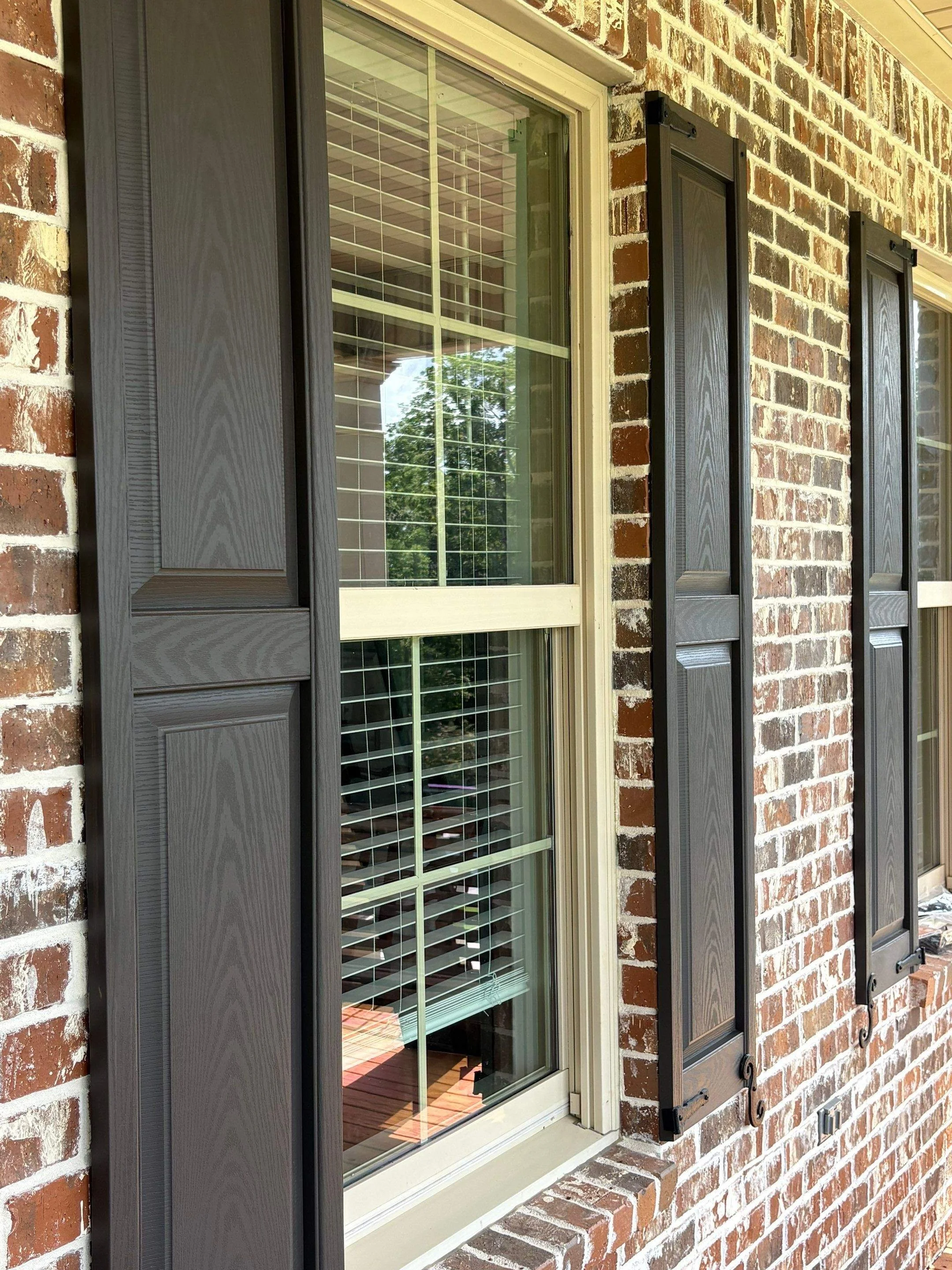 Exterior Shutters-8-May 28 2026 10_40am-dNn3.jpg