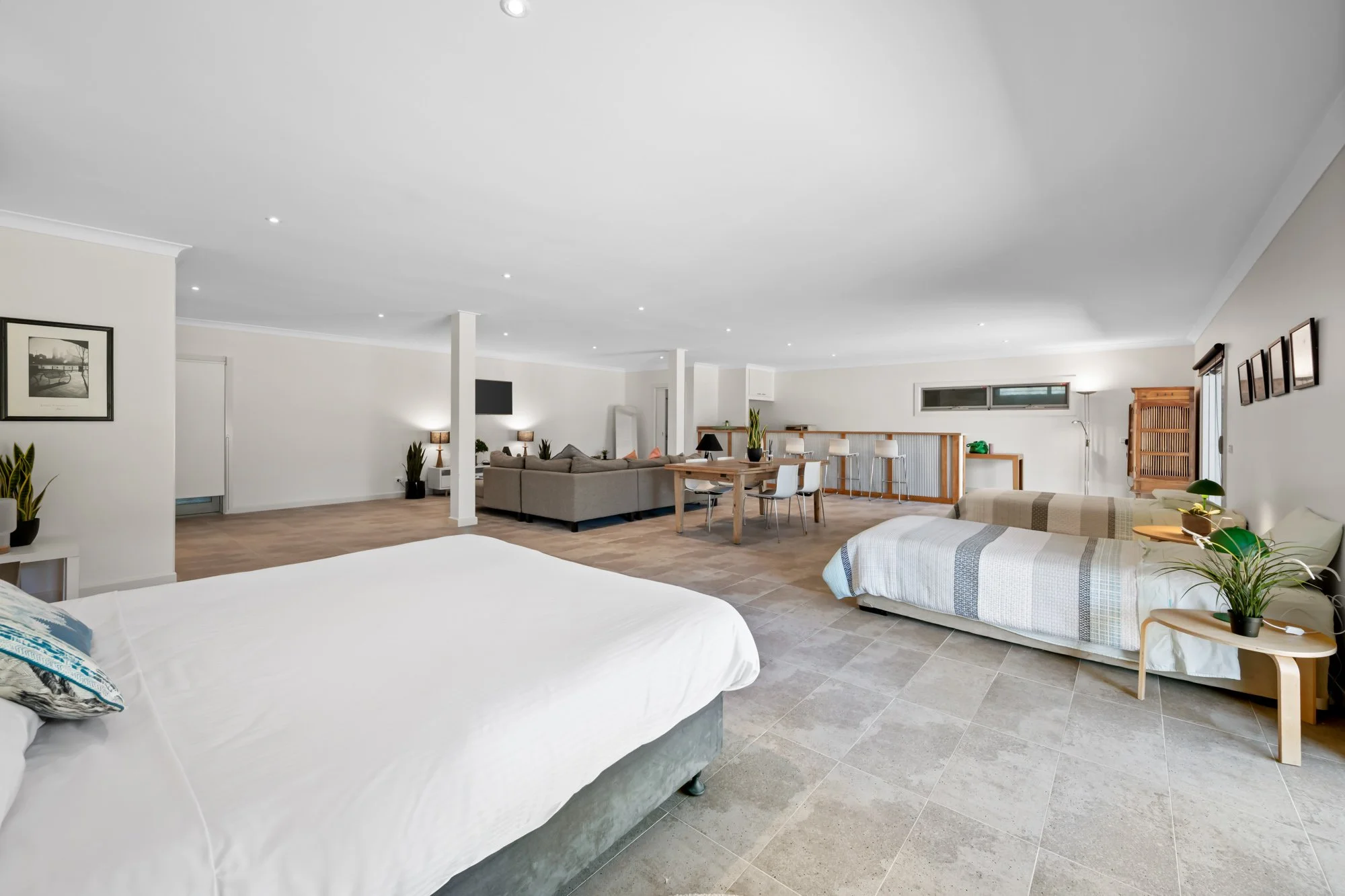 Andana_Unit_OpenLiving2.jpg