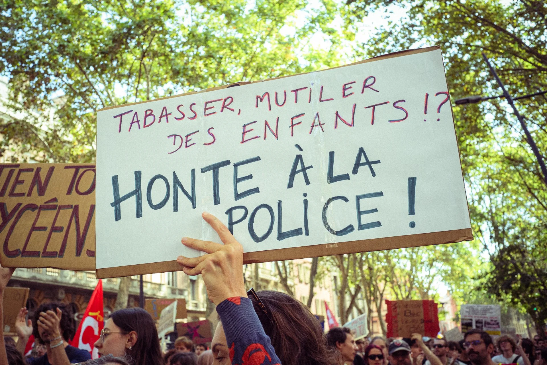 Mobilisation_lycéenne_6_octobre_2026-45.jpg