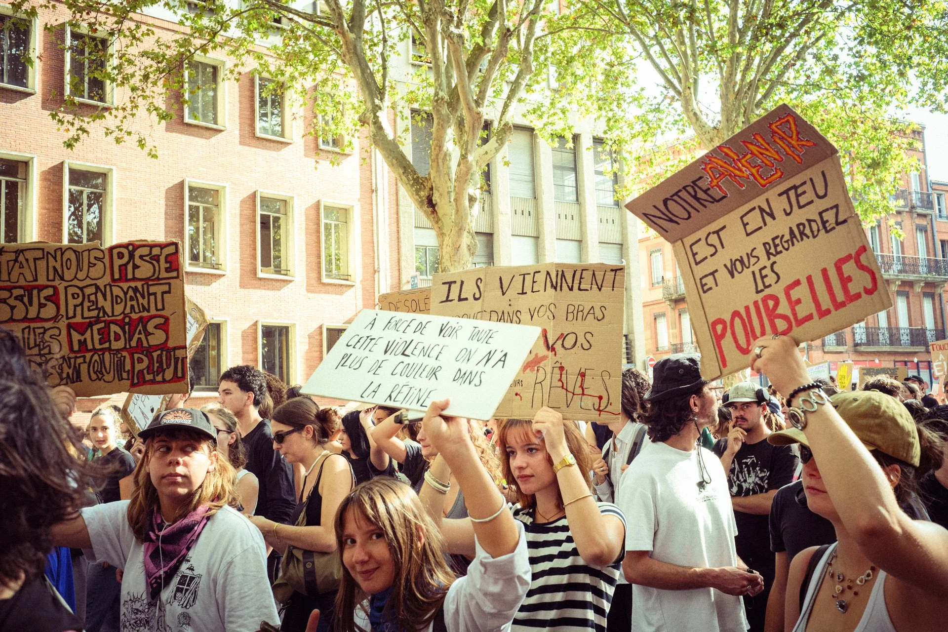 Mobilisation_lycéenne_6_octobre_2026-39.jpg