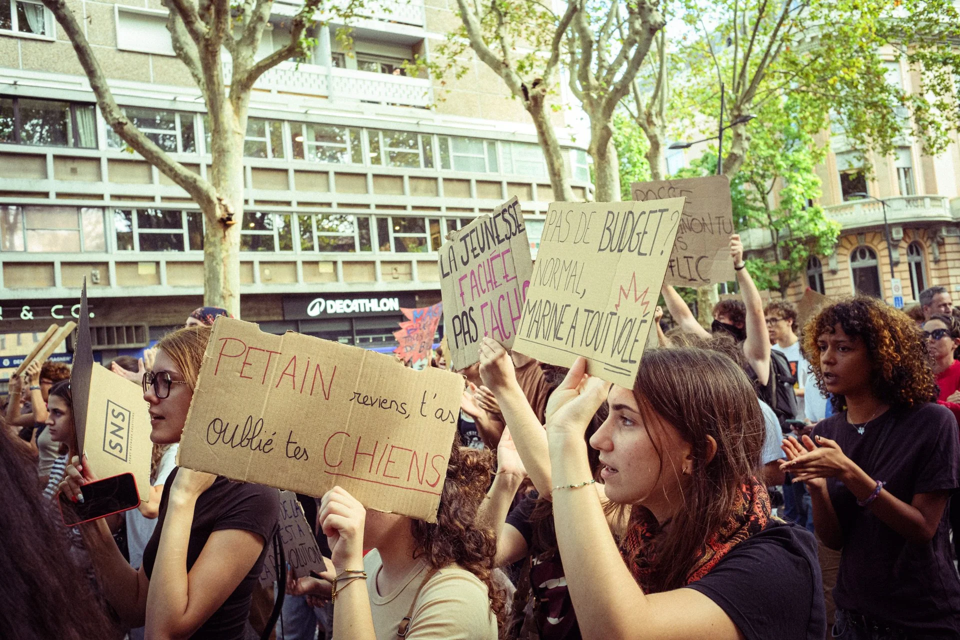 Mobilisation_lycéenne_6_octobre_2026-59.jpg