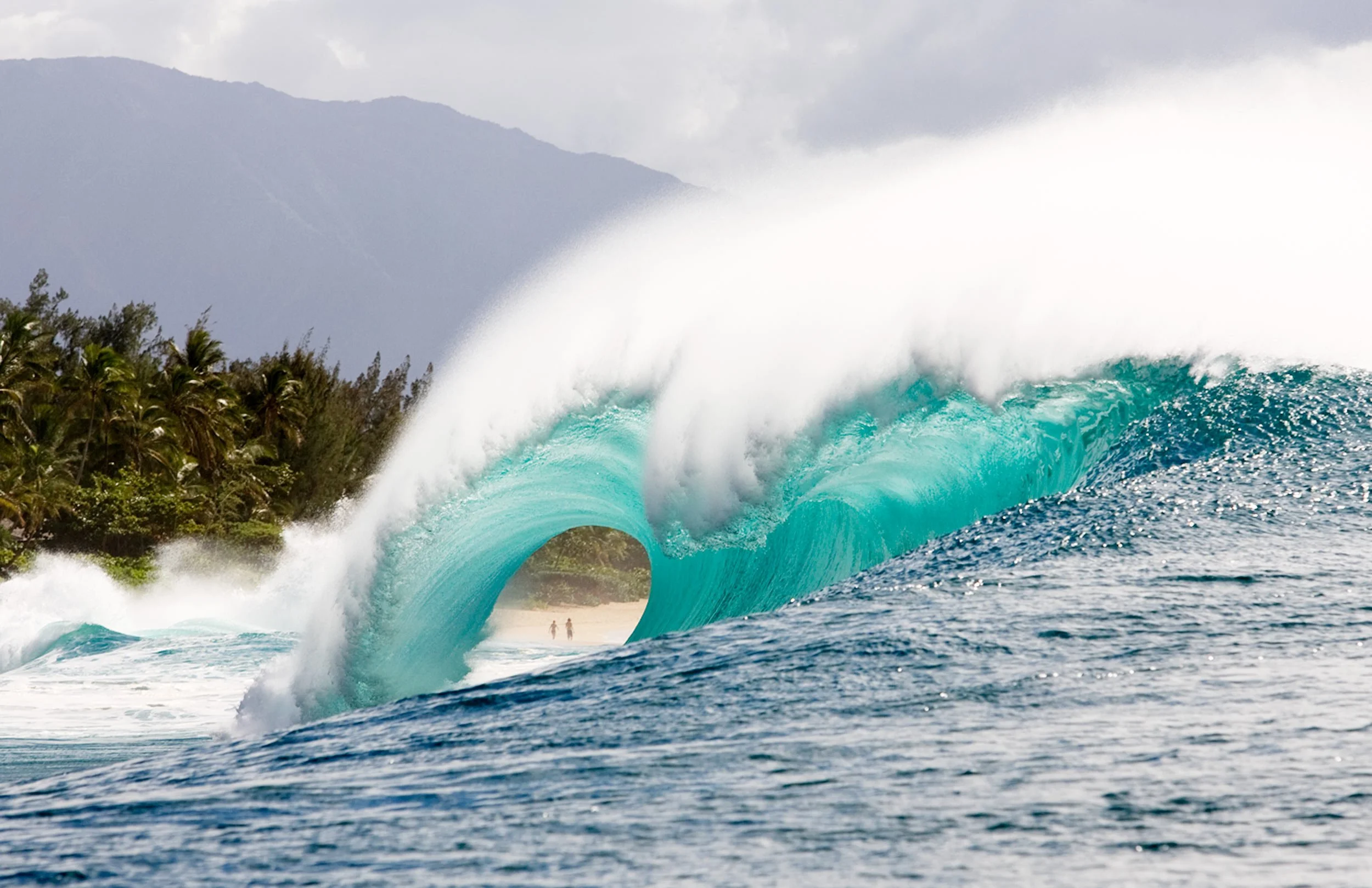 The "Honeymoon" shot of Pipeline, Oahu, Hawaii