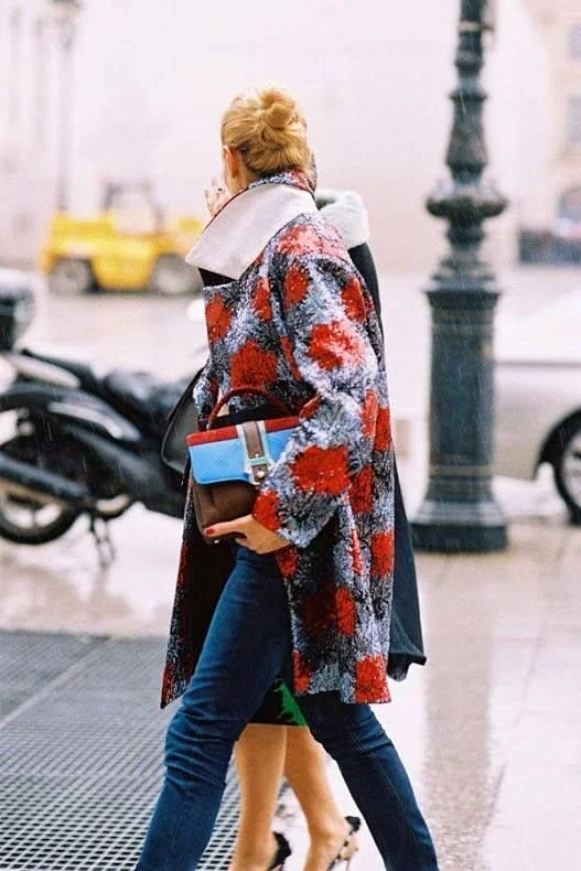 Rainy Days_ don’t surrender to boring colors! Shop Paula Cademartori it bags here_ http___bit_ly_1s812dV #fatimamendes #miss #style #fashion #paulacademartori #follow.jpeg