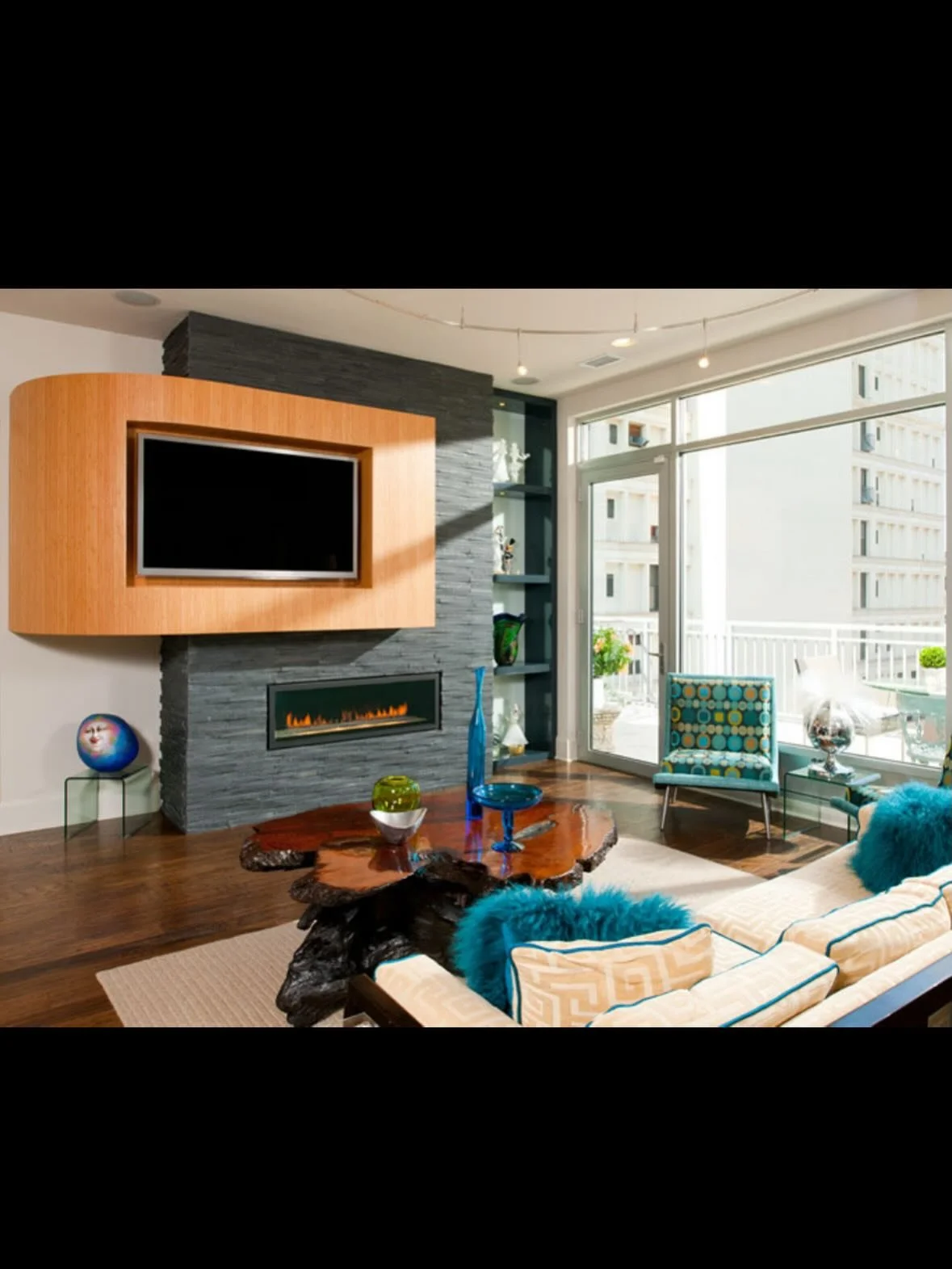 Contemporary fireplace/entertainment unit, from concept to reality.