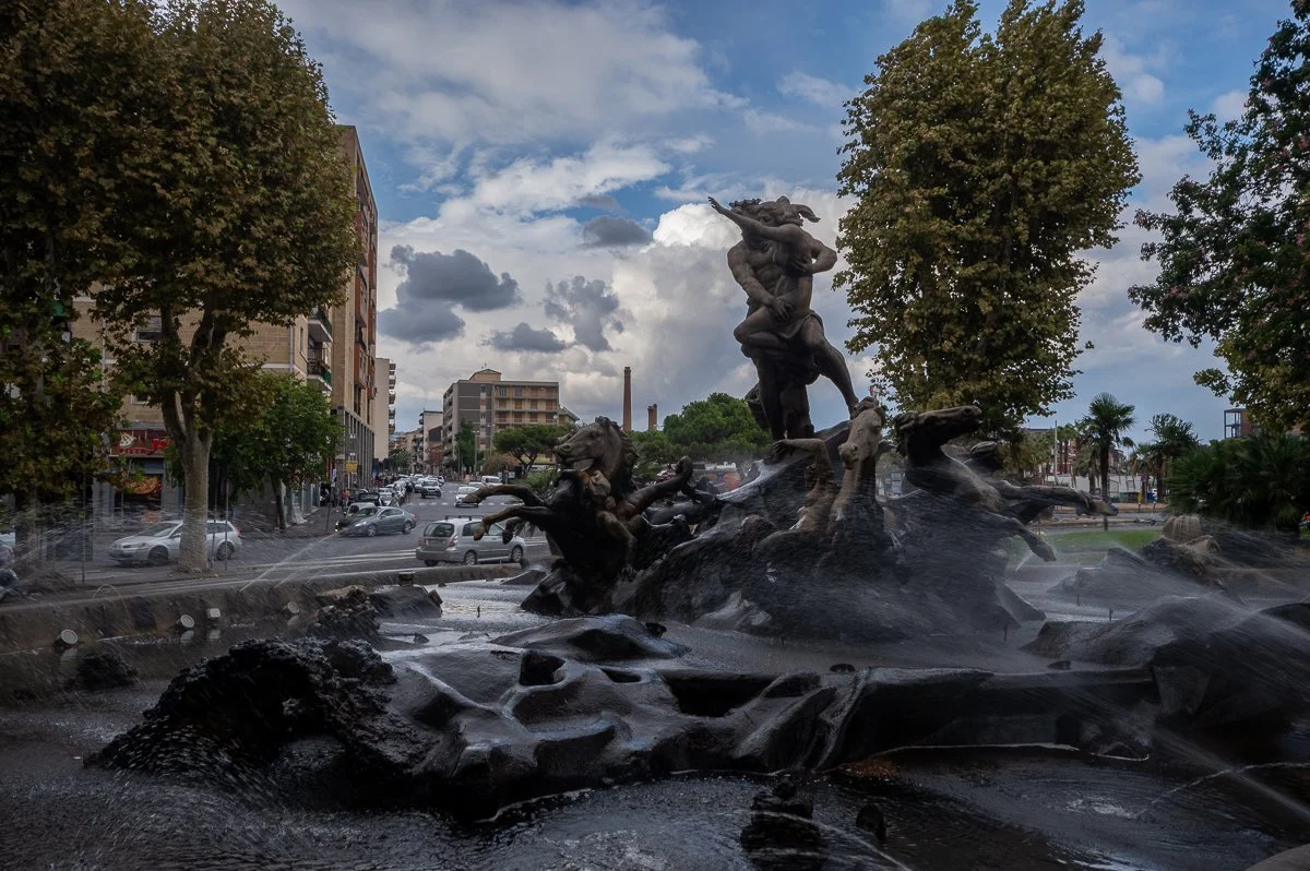La fontana del Ratto di Proserpina di Catania