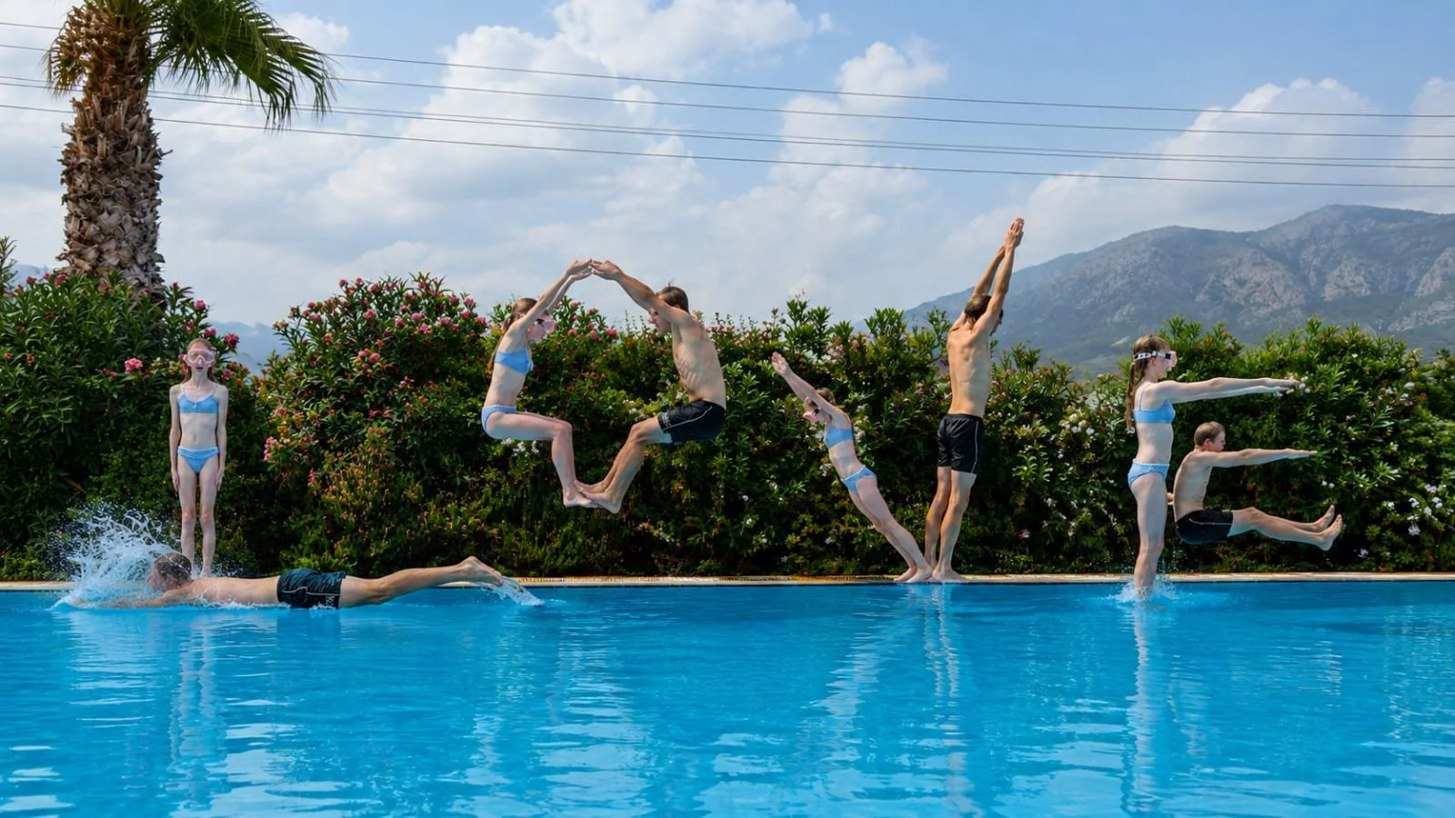 The Brown Kids love the Villa and the Pool