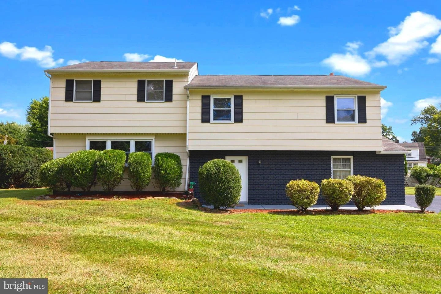 48 Twining Ford Rd, Richboro, PA 18954