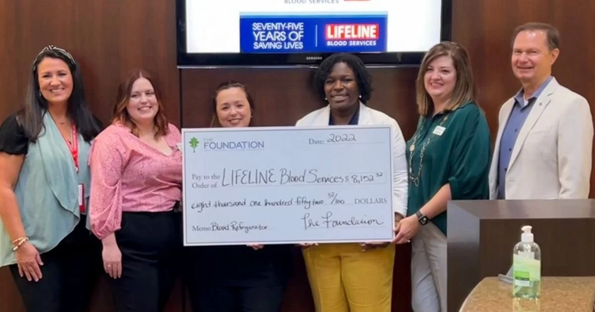 LIFELINE Blood Services Receives Gift from The Foundation