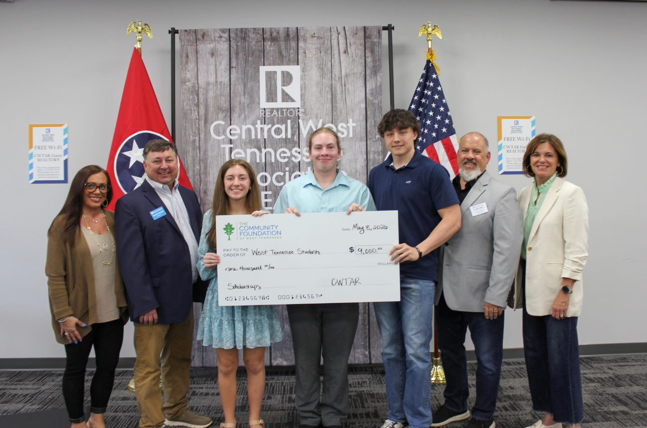 CWTAR Partners with the Community Foundation to Award $9,000 in Scholarships