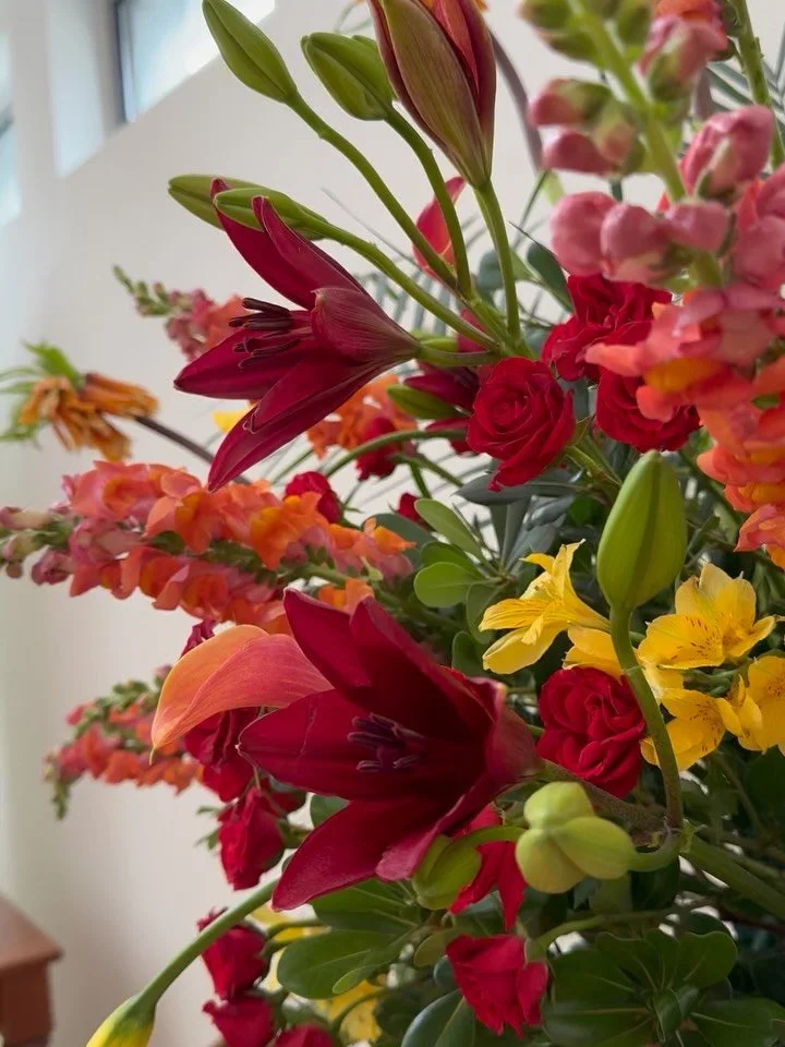 Pentecost 2026 @ @stthomasdc | floral guild shenanigans co-conspirator @kykappakate