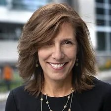 EUHOFA Board Member Mrs. Kate Walsh.